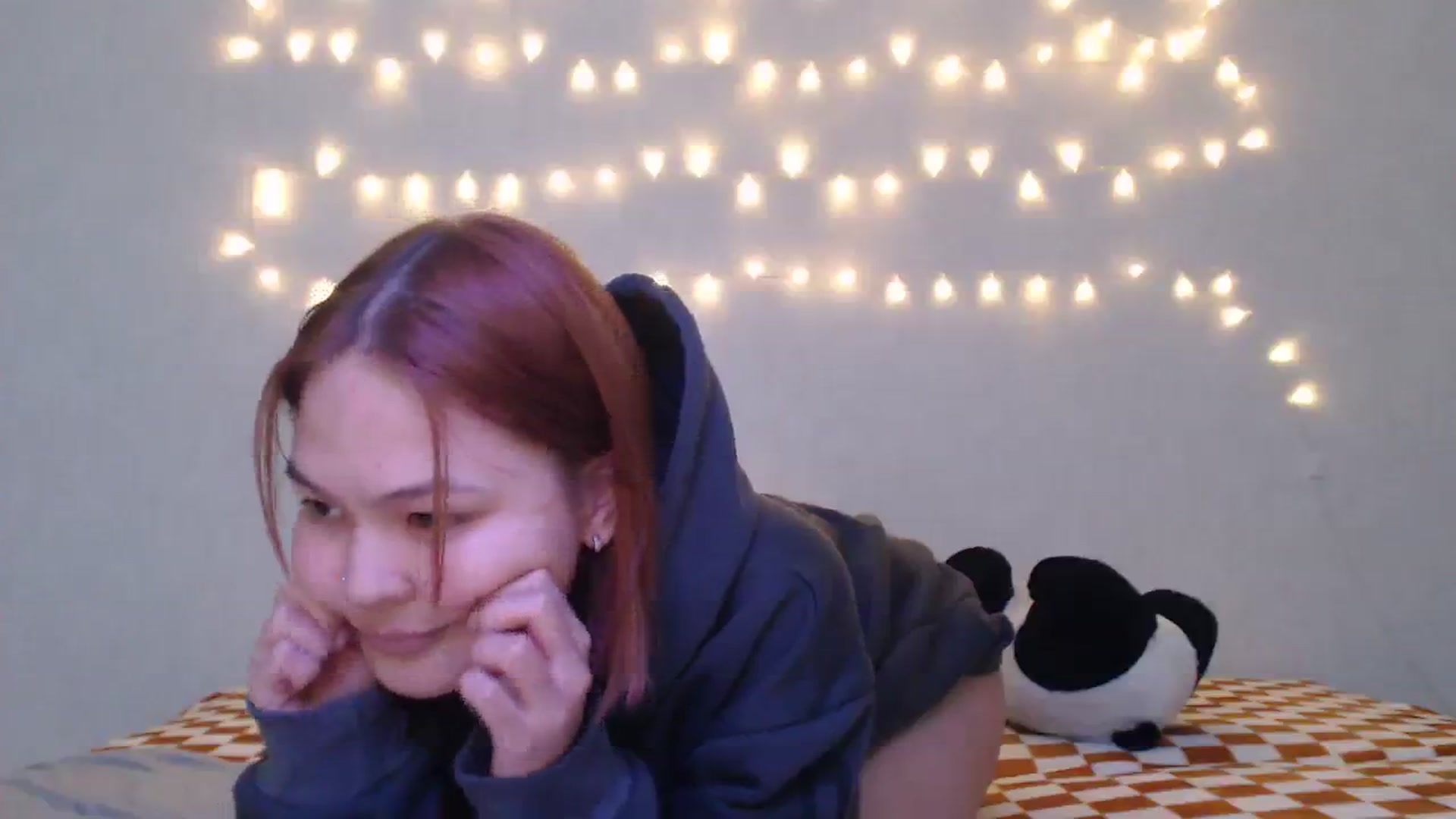 Gallery image thumbnail from Kylie_X's myfreecams stream on, 03/19/2024, 14:04 image 2 of 20