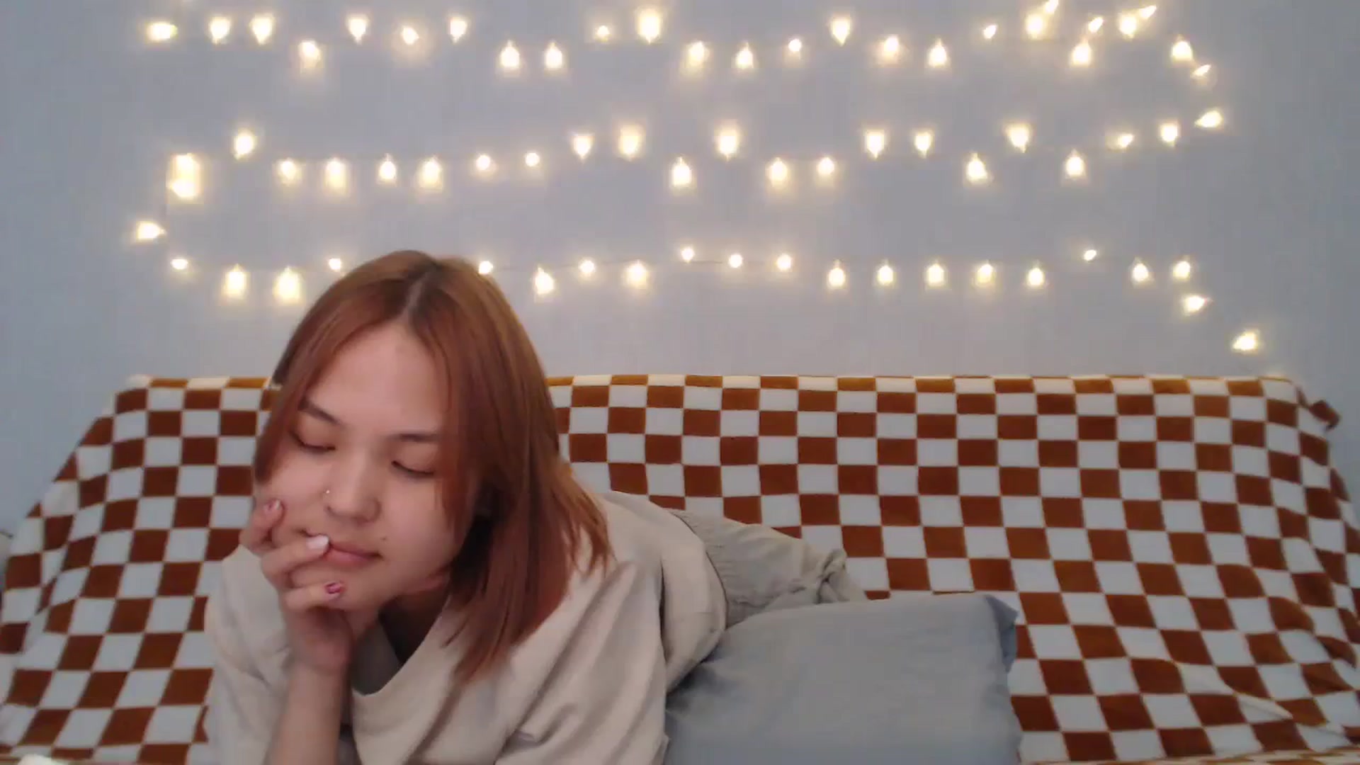 Gallery image thumbnail from Kylie_X's myfreecams stream on, 03/21/2024, 13:14 image 16 of 20