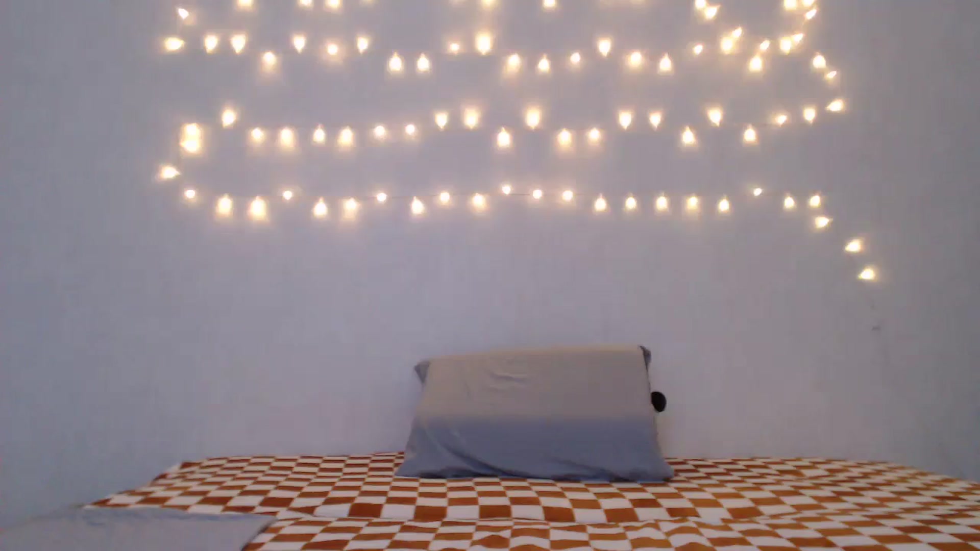 Gallery image thumbnail from Kylie_X's myfreecams stream on, 03/25/2024, 11:54 image 9 of 20