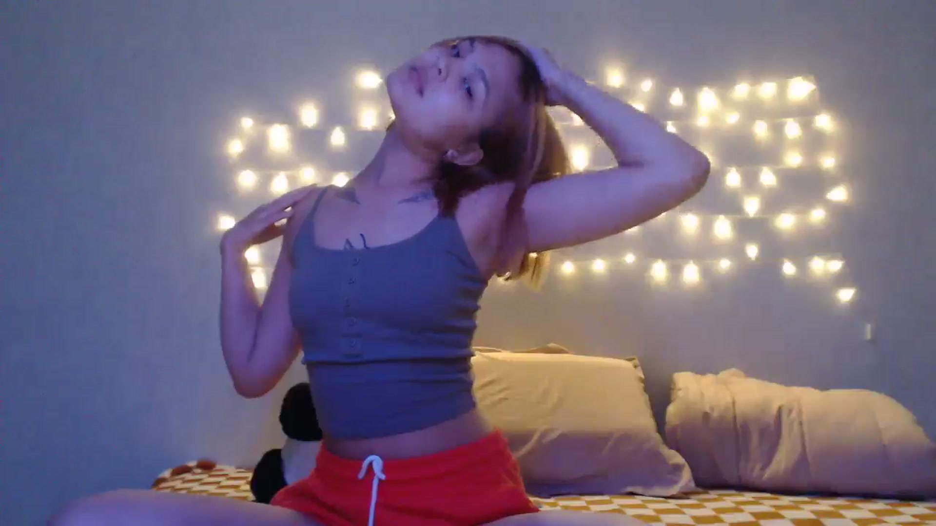 Gallery image thumbnail from Kylie_X's myfreecams stream on, 06/30/2024, 17:07 image 2 of 20