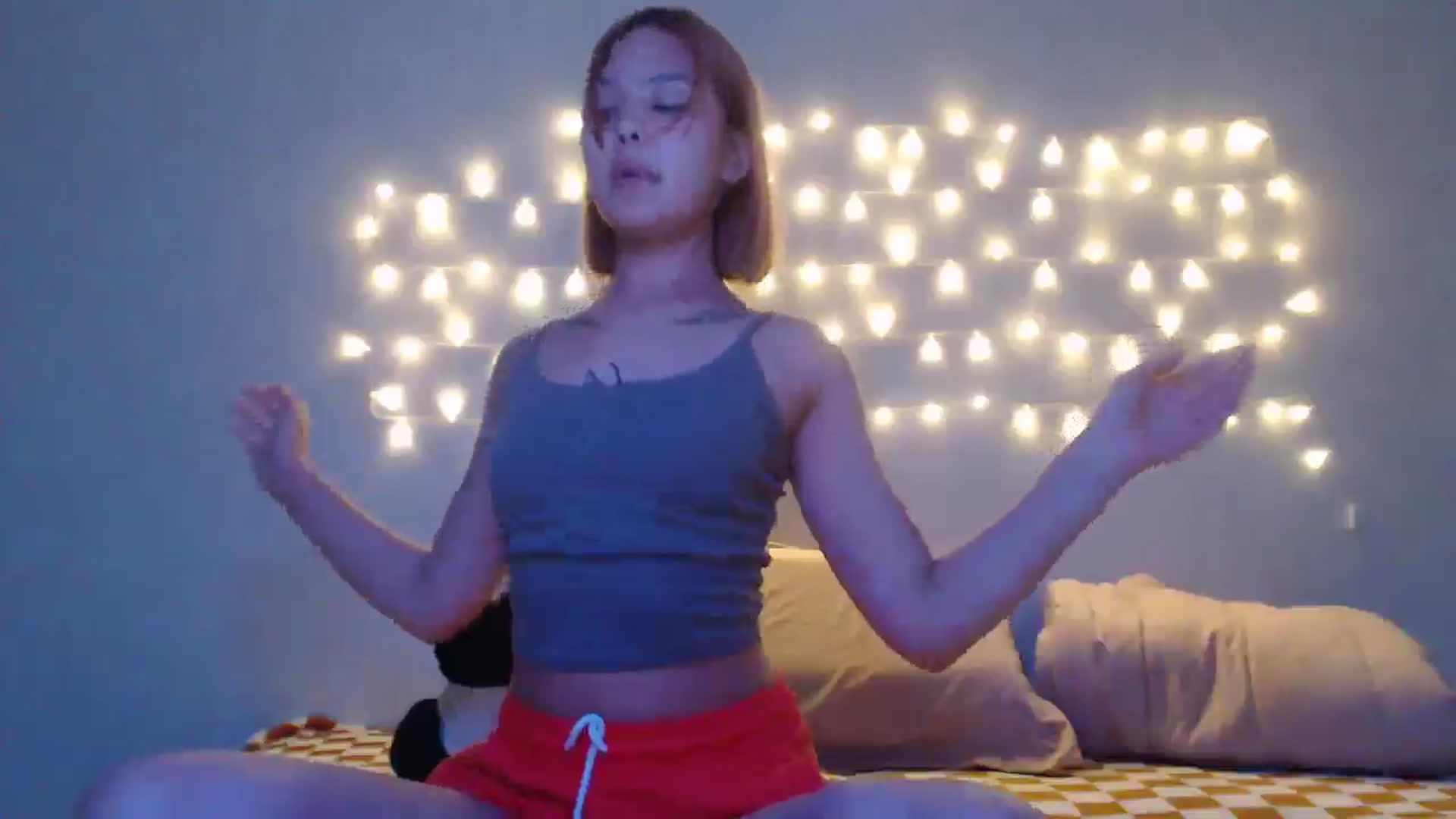 Gallery image thumbnail from Kylie_X's myfreecams stream on, 06/30/2024, 17:07 image 4 of 20
