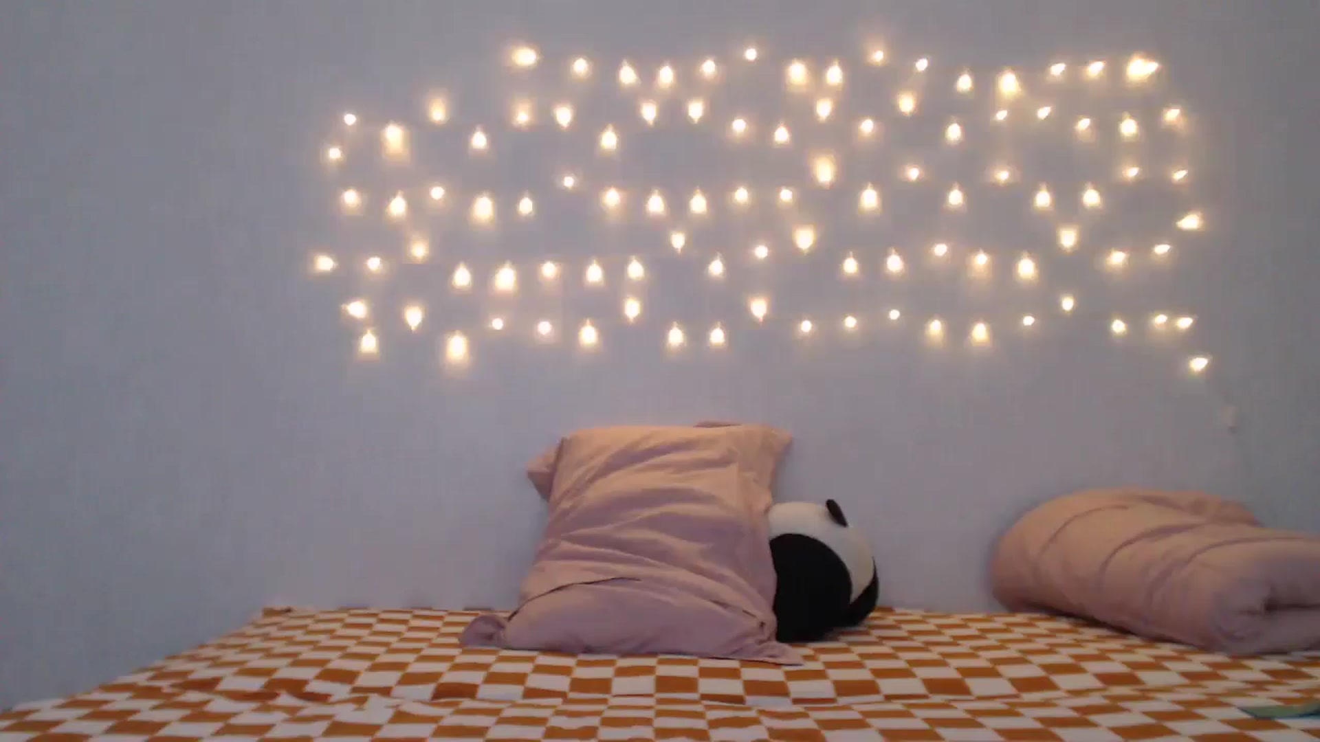 Gallery image thumbnail from Kylie_X's myfreecams stream on, 07/01/2024, 12:44 image 20 of 20