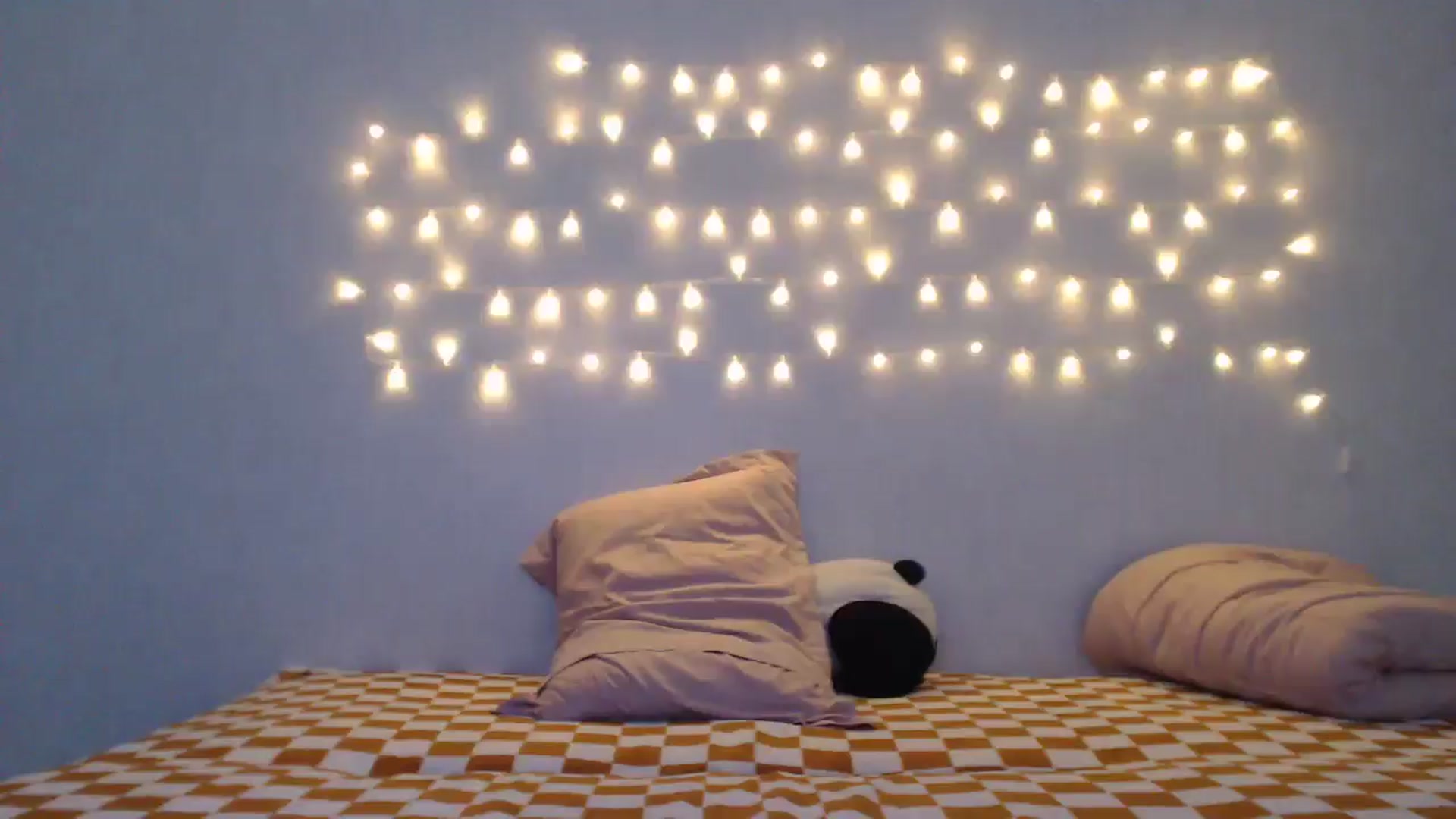 Gallery image thumbnail from Kylie_X's myfreecams stream on, 07/01/2024, 16:50 image 5 of 20