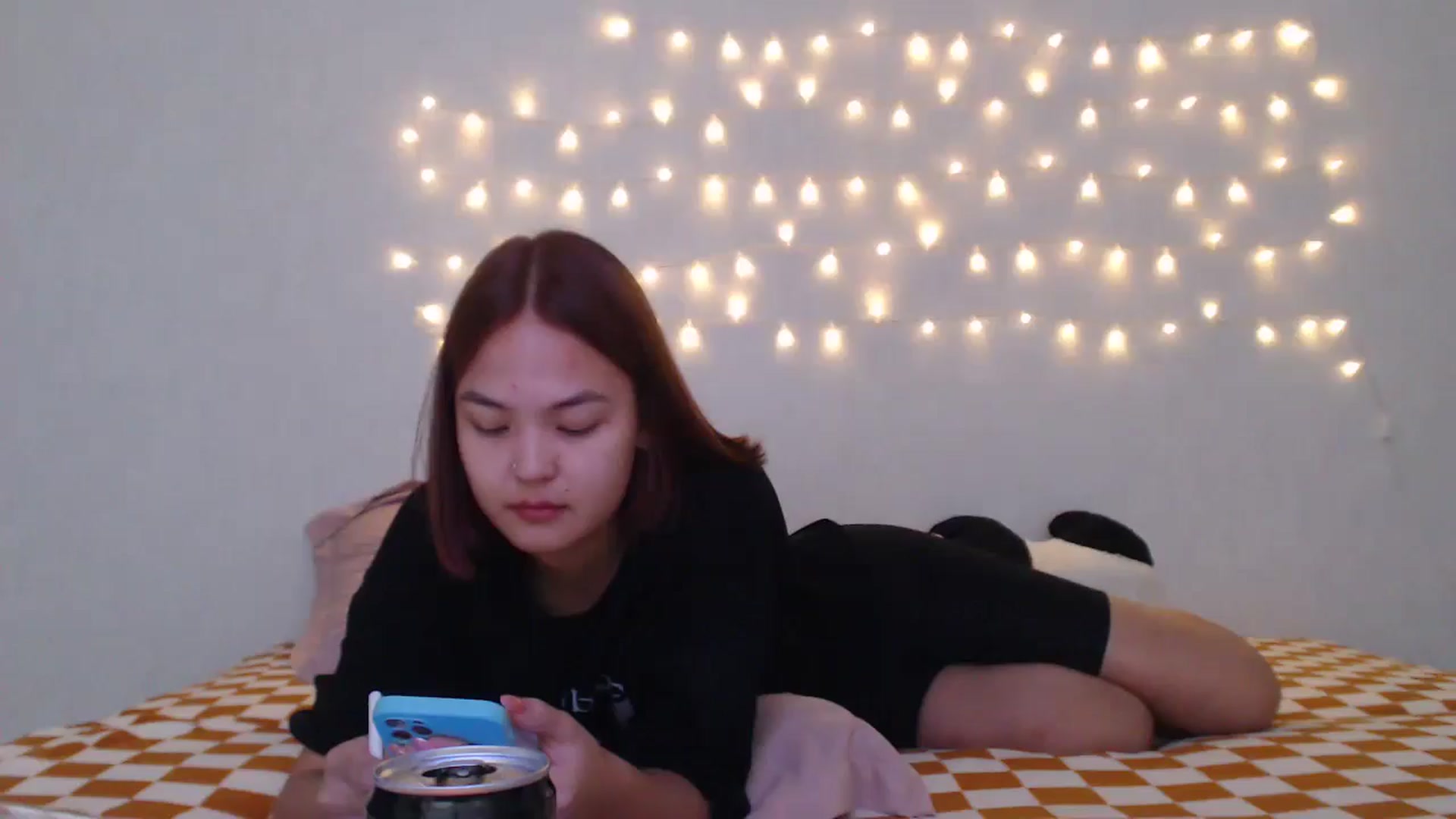 Gallery image thumbnail from Kylie_X's myfreecams stream on, 09/02/2024, 08:36 image 17 of 20