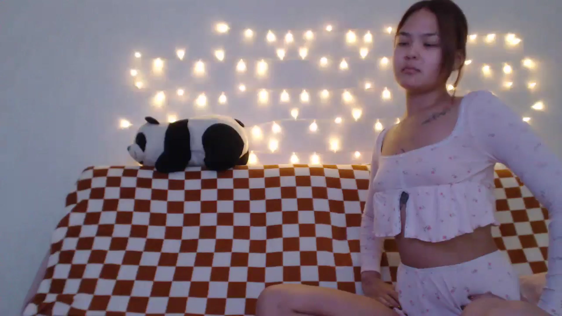 Gallery image thumbnail from Kylie_X's myfreecams stream on, 09/10/2024, 14:31 image 6 of 20