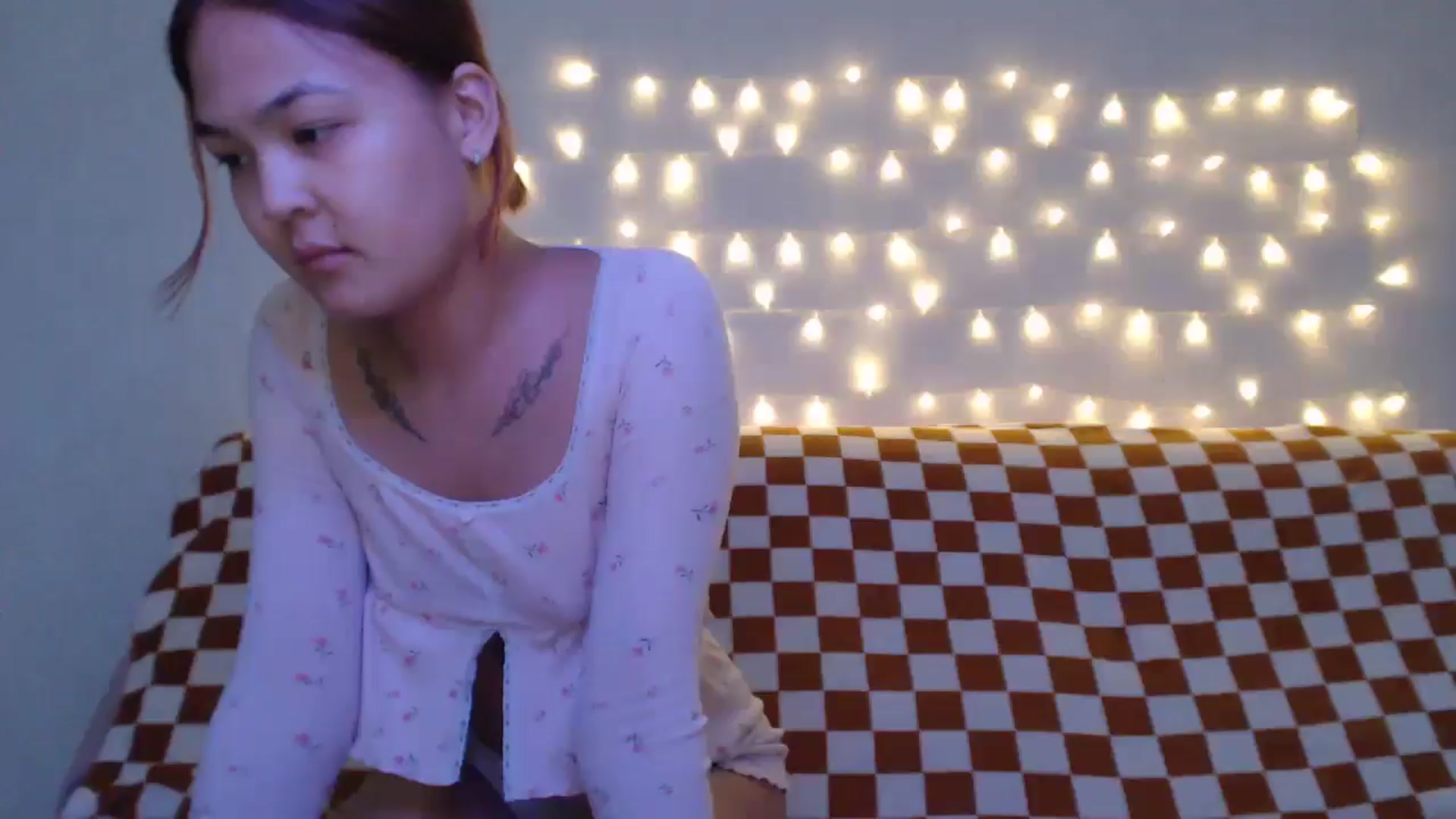 Gallery image thumbnail from Kylie_X's myfreecams stream on, 09/10/2024, 14:53 image 20 of 20