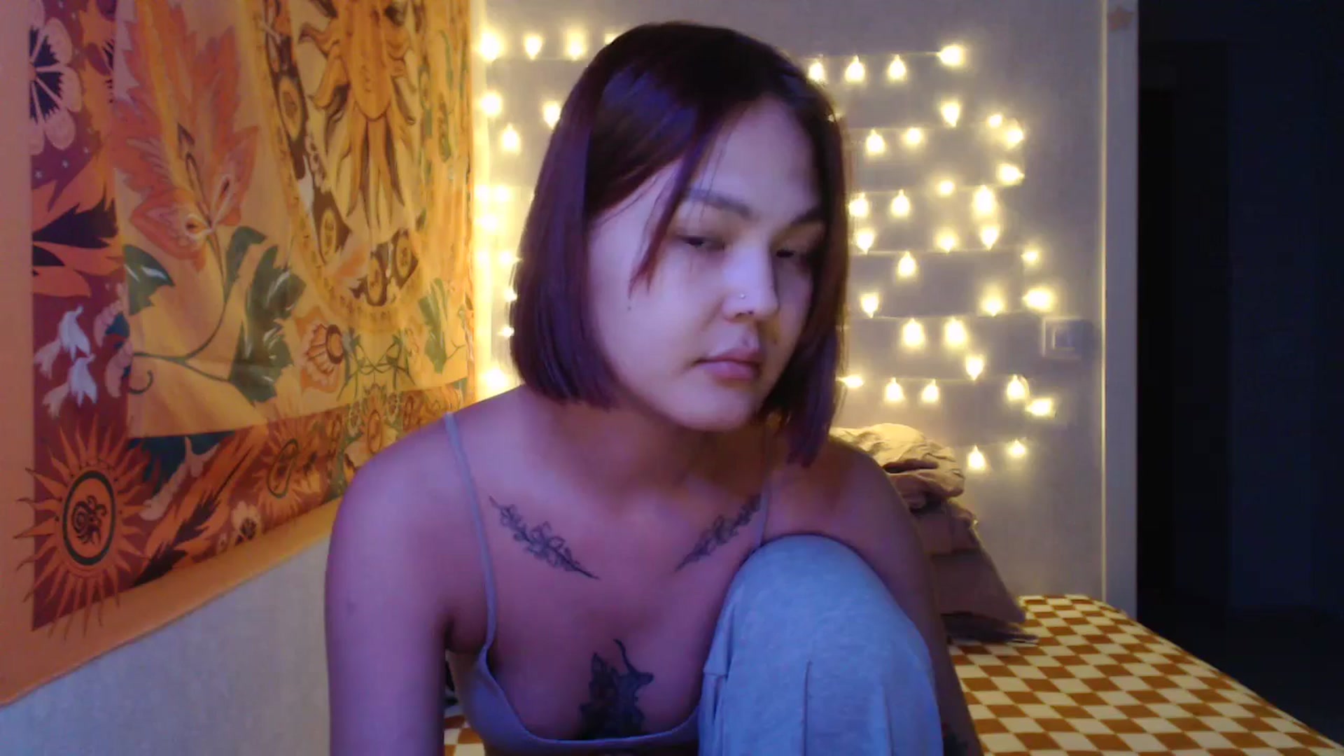 Gallery image thumbnail from Kylie_X's myfreecams stream on, 12/16/2024, 13:21 image 2 of 20