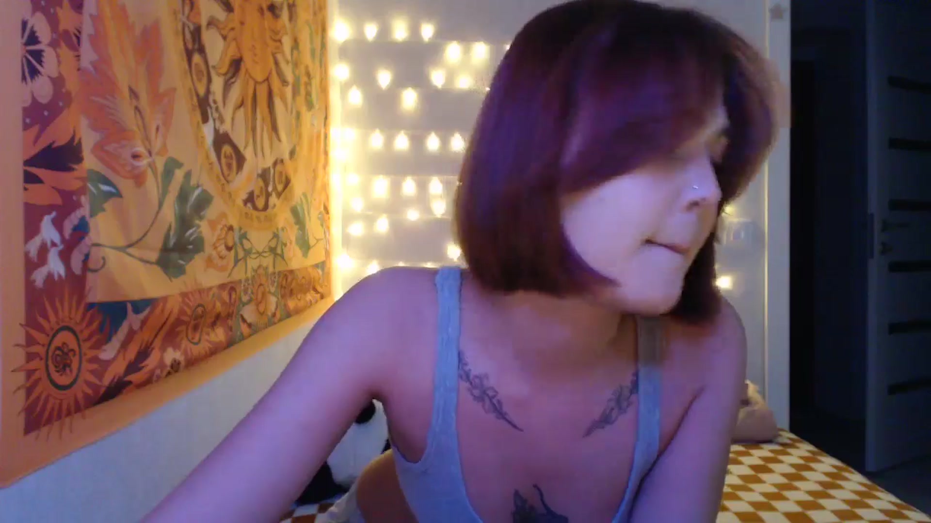 Gallery image thumbnail from Kylie_X's myfreecams stream on, 12/17/2024, 11:15 image 17 of 20