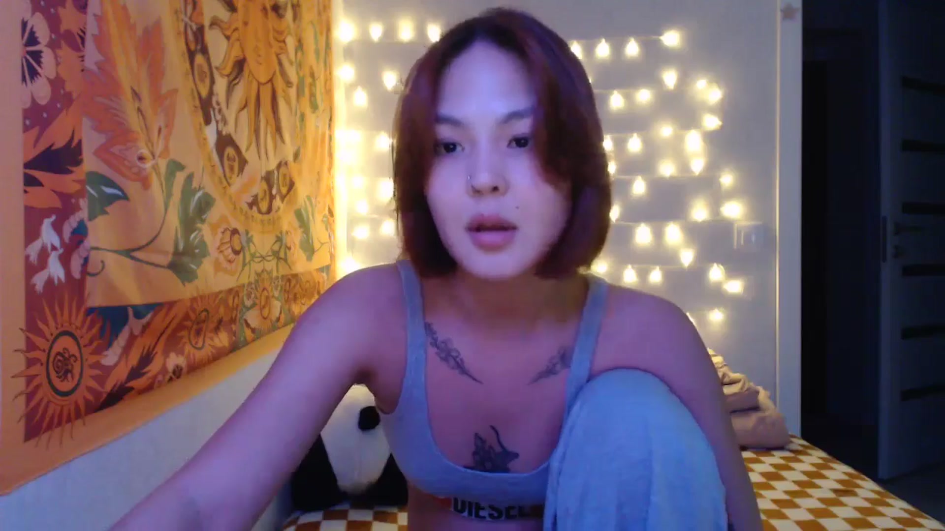 Gallery image thumbnail from Kylie_X's myfreecams stream on, 12/17/2024, 11:15 image 3 of 20