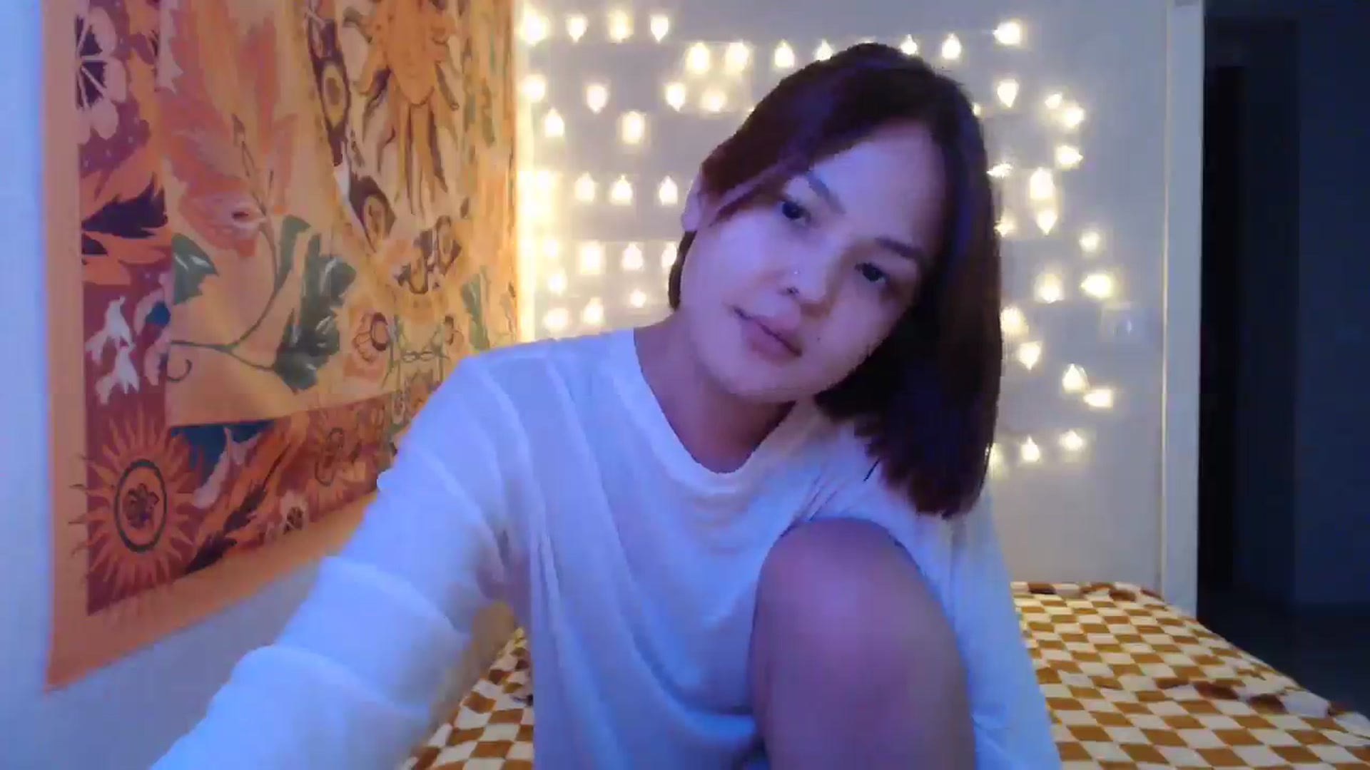 Gallery image thumbnail from Kylie_X's myfreecams stream on, 12/19/2024, 11:49 image 16 of 20