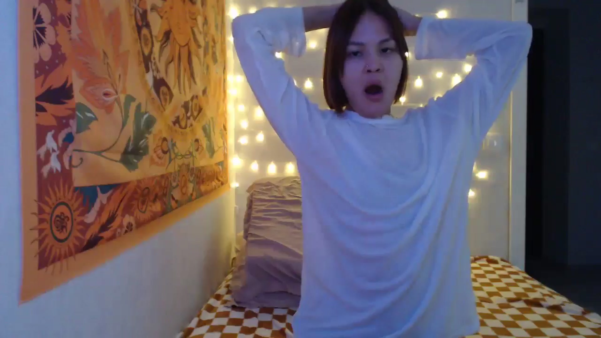 Gallery image thumbnail from Kylie_X's myfreecams stream on, 12/19/2024, 11:49 image 8 of 20
