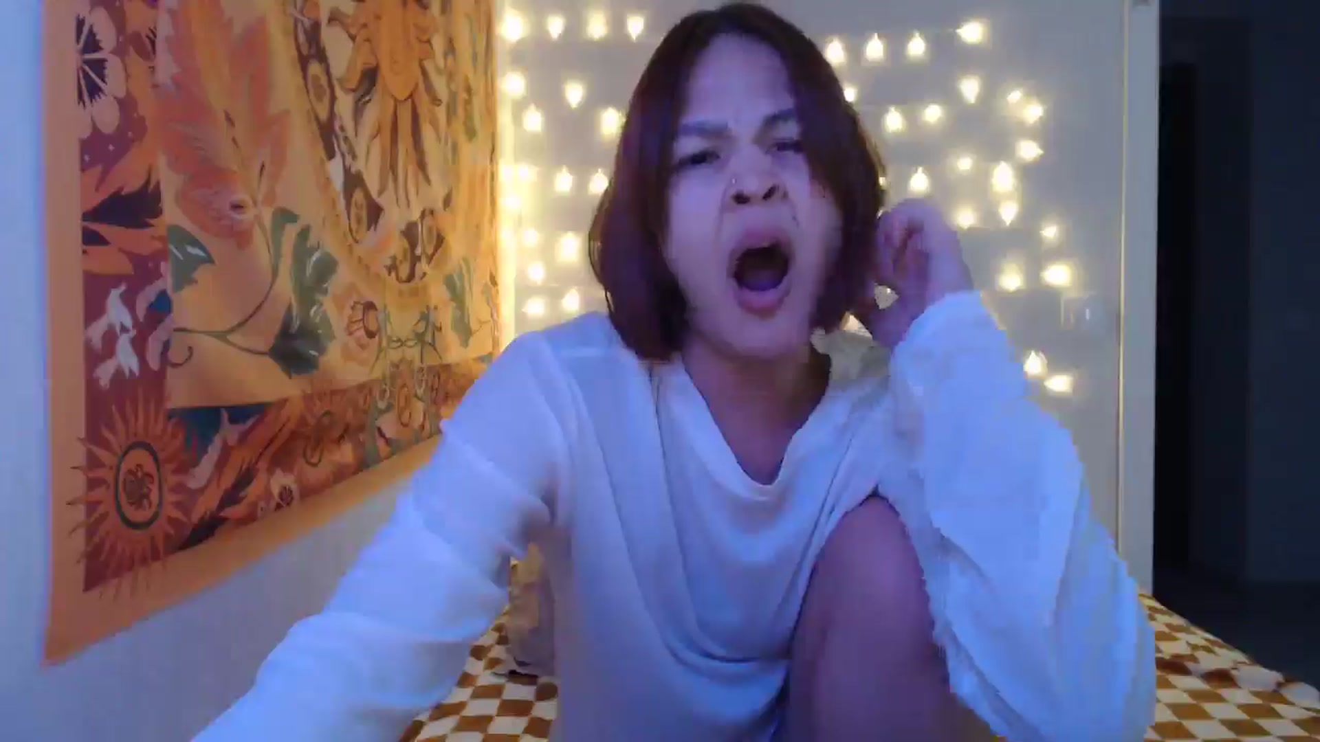 Gallery image thumbnail from Kylie_X's myfreecams stream on, 12/19/2024, 11:49 image 3 of 20