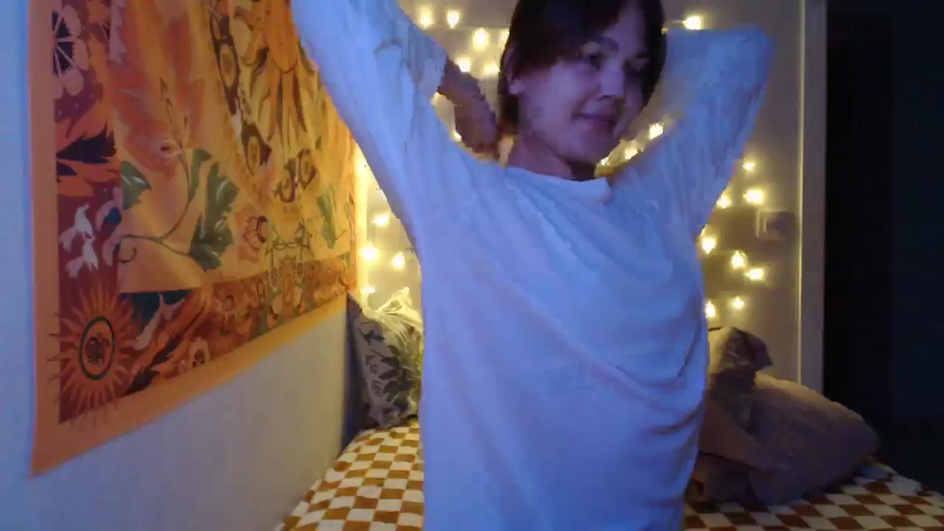 Gallery image thumbnail from Kylie_X's myfreecams stream on, 12/19/2024, 16:01 image 12 of 20