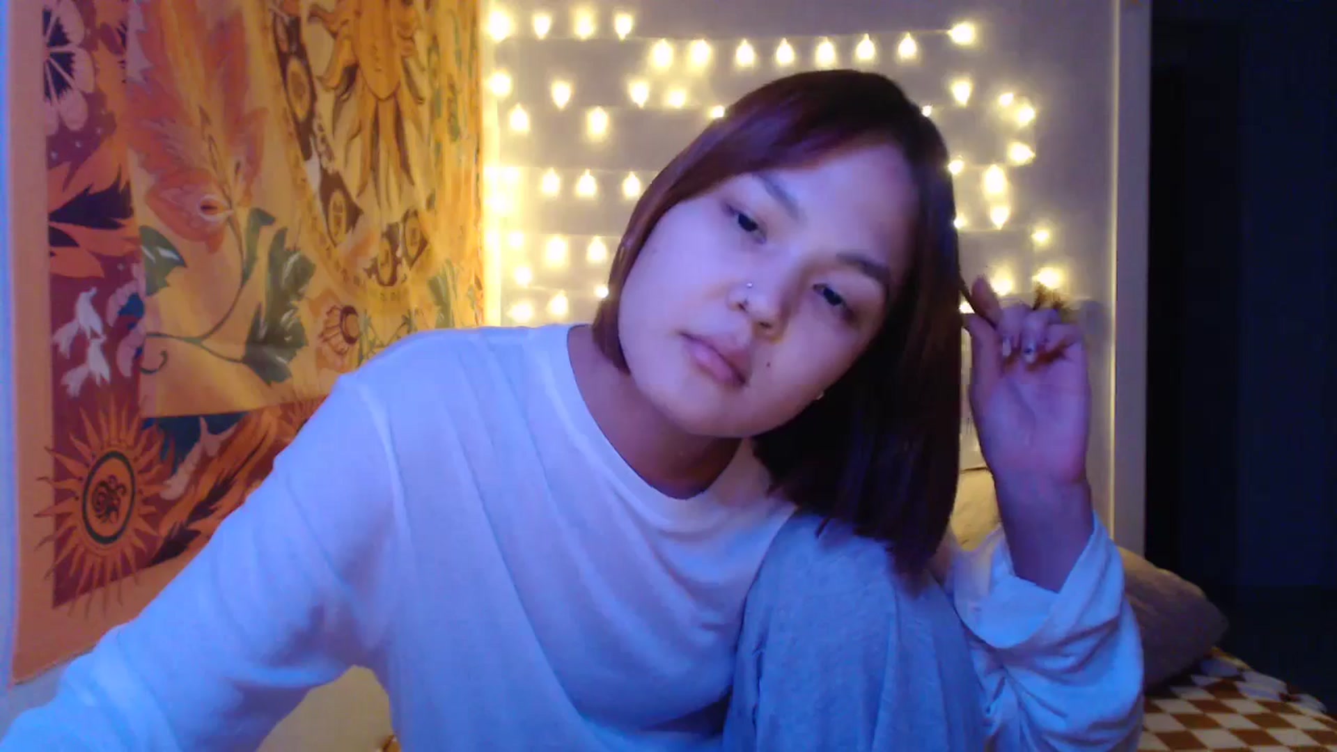 Gallery image thumbnail from Kylie_X's myfreecams stream on, 12/19/2024, 16:45 image 14 of 20