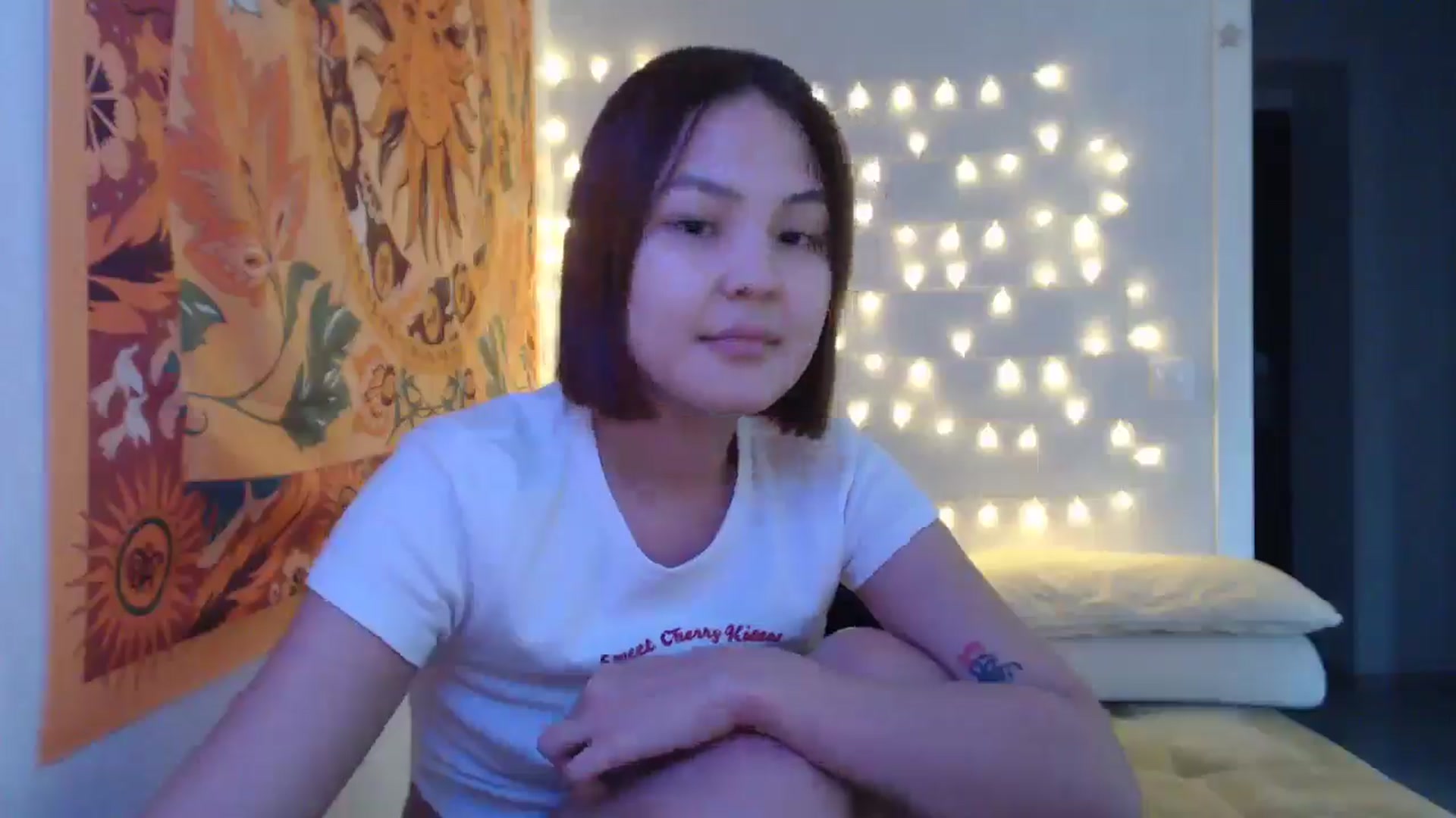 Gallery image thumbnail from Kylie_X's myfreecams stream on, 12/20/2024, 10:06 image 20 of 20