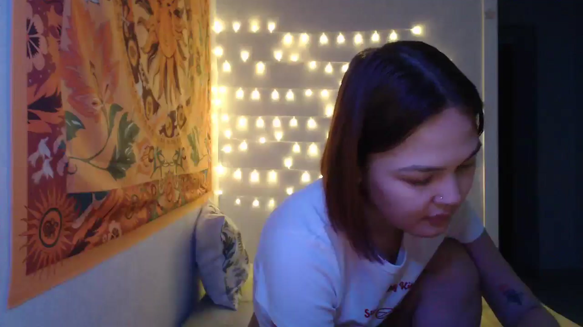 Gallery image thumbnail from Kylie_X's myfreecams stream on, 12/20/2024, 13:31 image 9 of 20