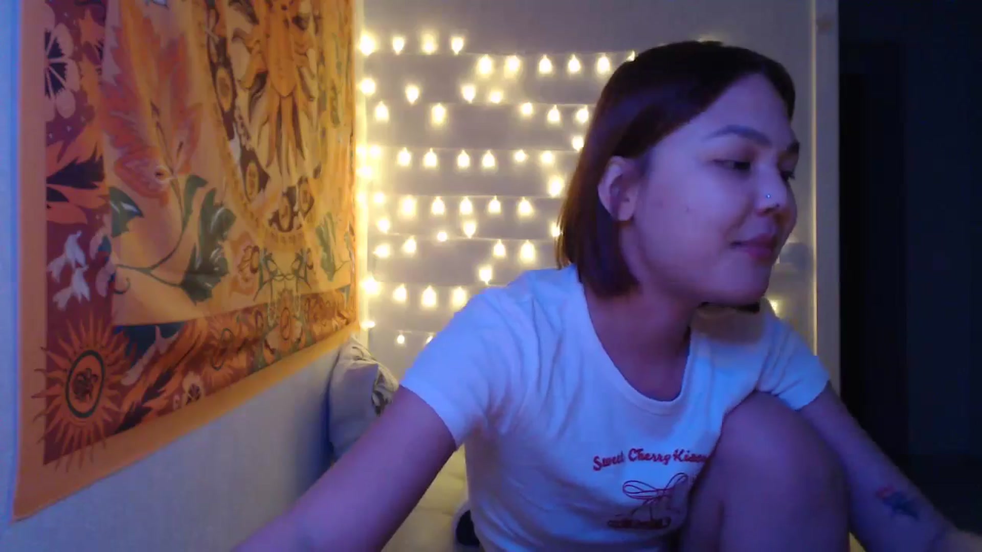 Gallery image thumbnail from Kylie_X's myfreecams stream on, 12/20/2024, 13:53 image 3 of 20