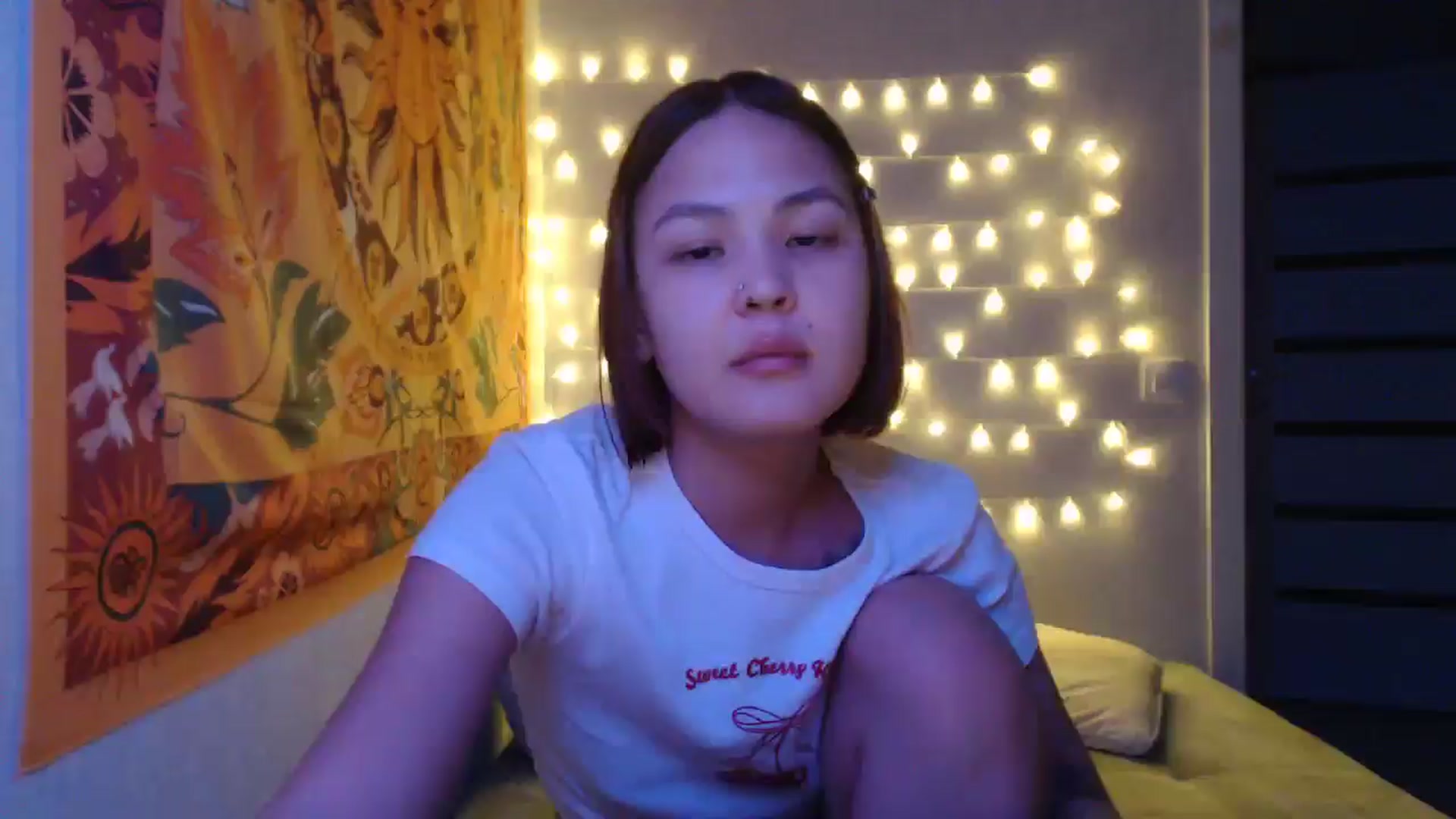 Gallery image thumbnail from Kylie_X's myfreecams stream on, 12/20/2024, 15:51 image 17 of 20