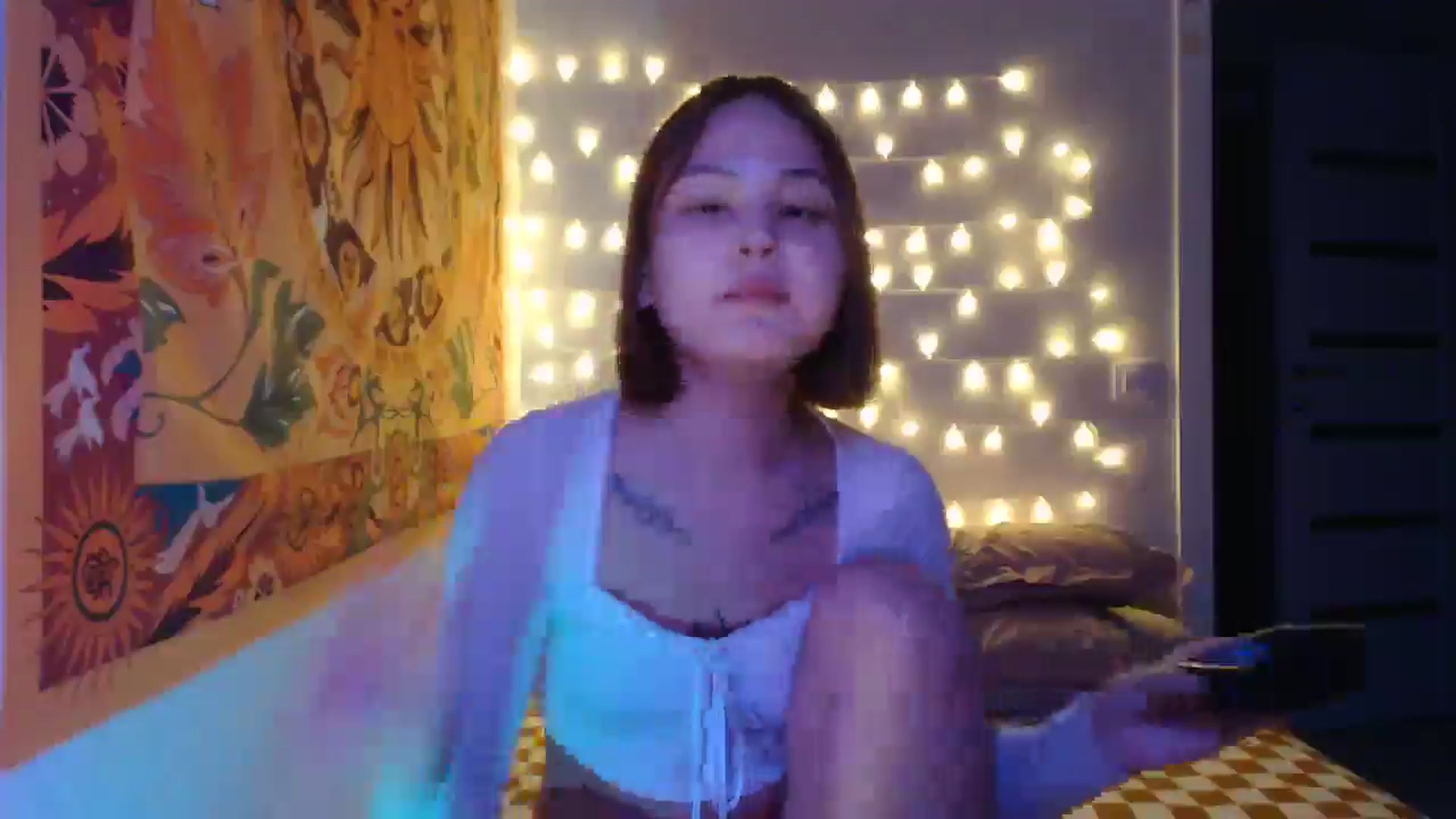 Gallery image thumbnail from Kylie_X's myfreecams stream on, 12/24/2024, 16:15 image 14 of 20