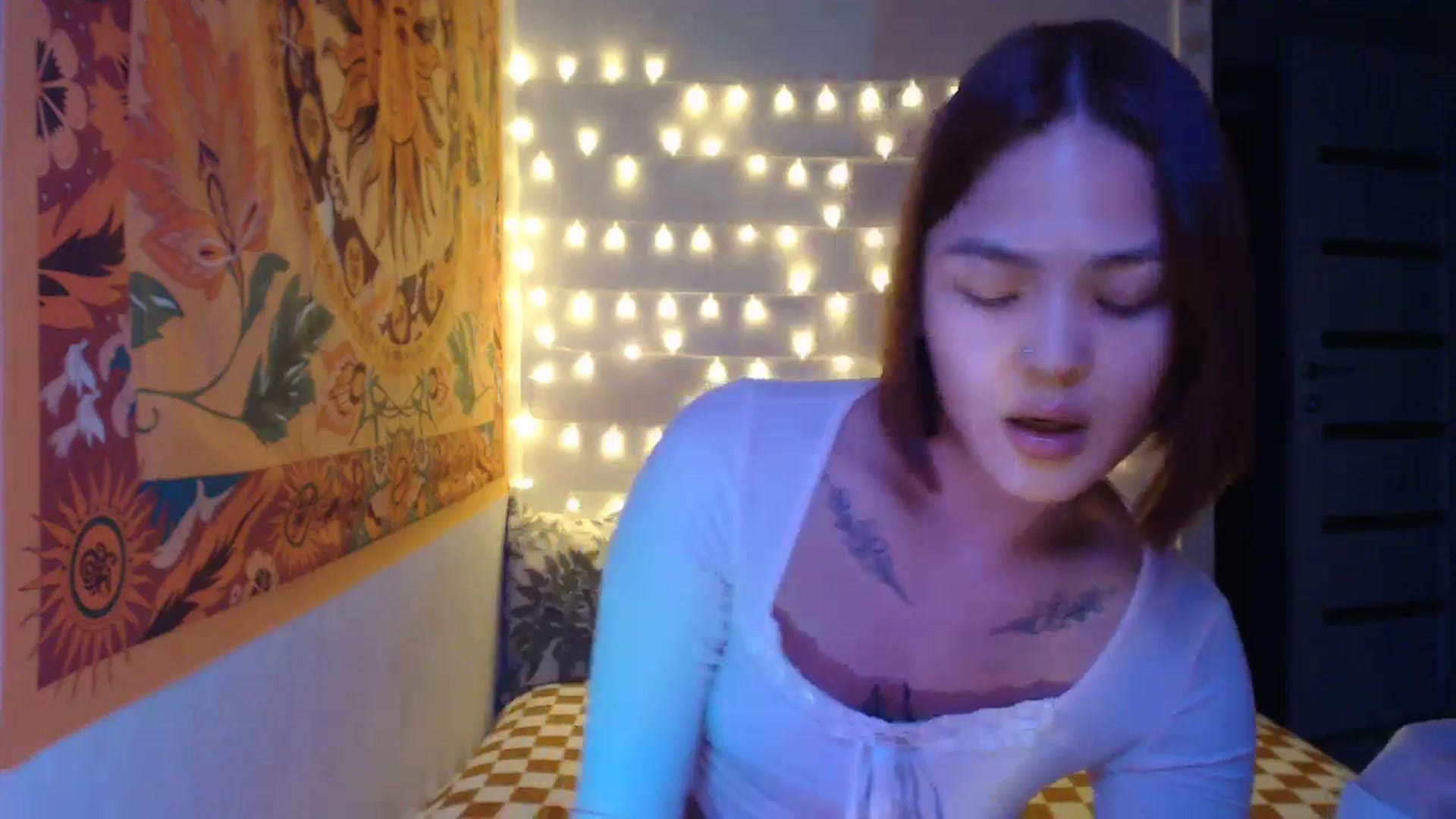 Gallery image thumbnail from Kylie_X's myfreecams stream on, 12/24/2024, 18:58 image 10 of 20