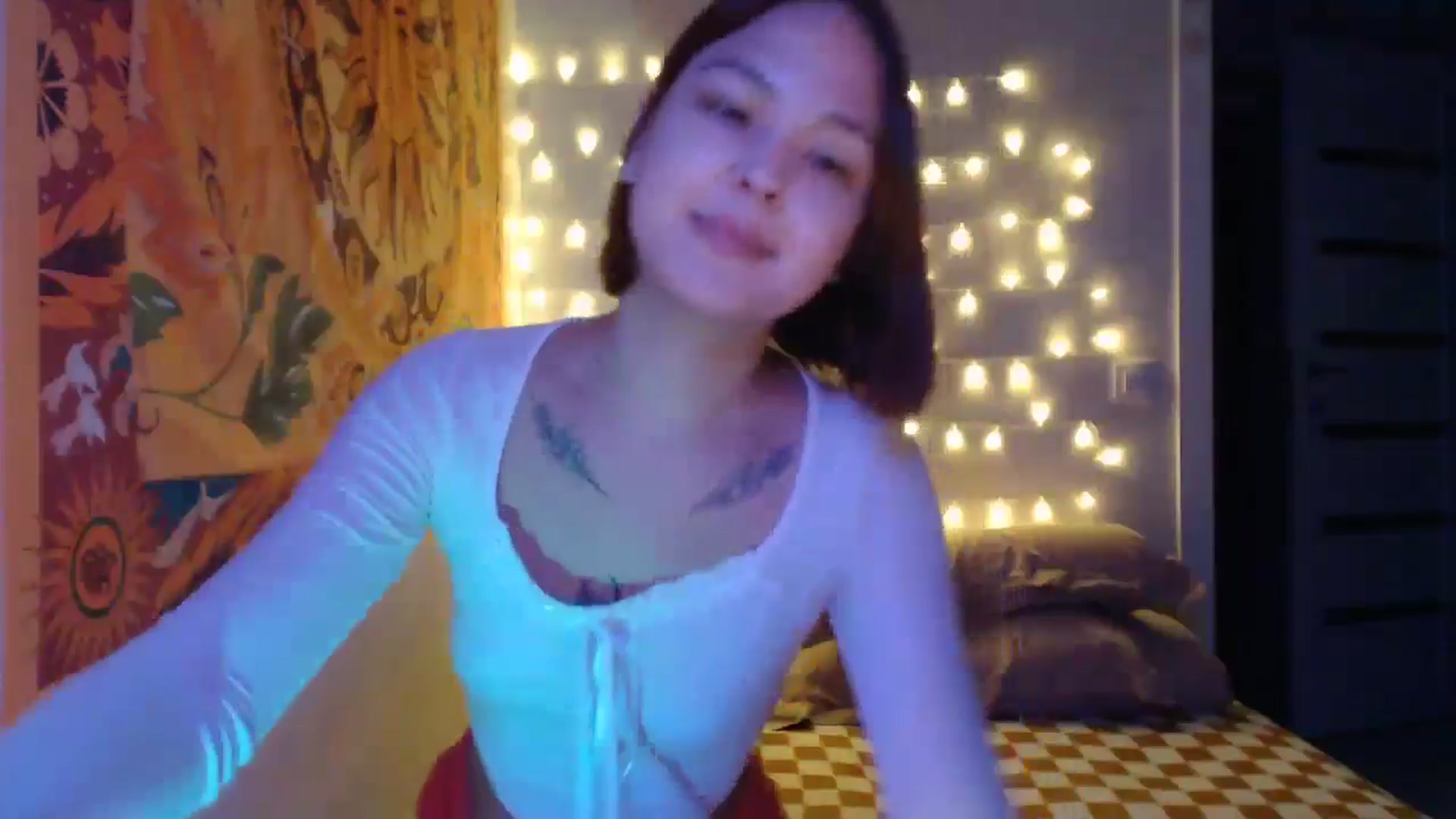 Gallery image thumbnail from Kylie_X's myfreecams stream on, 12/24/2024, 18:58 image 13 of 20