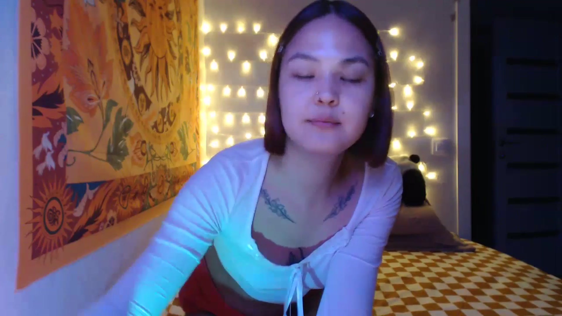 Gallery image thumbnail from Kylie_X's myfreecams stream on, 12/25/2024, 14:29 image 11 of 20