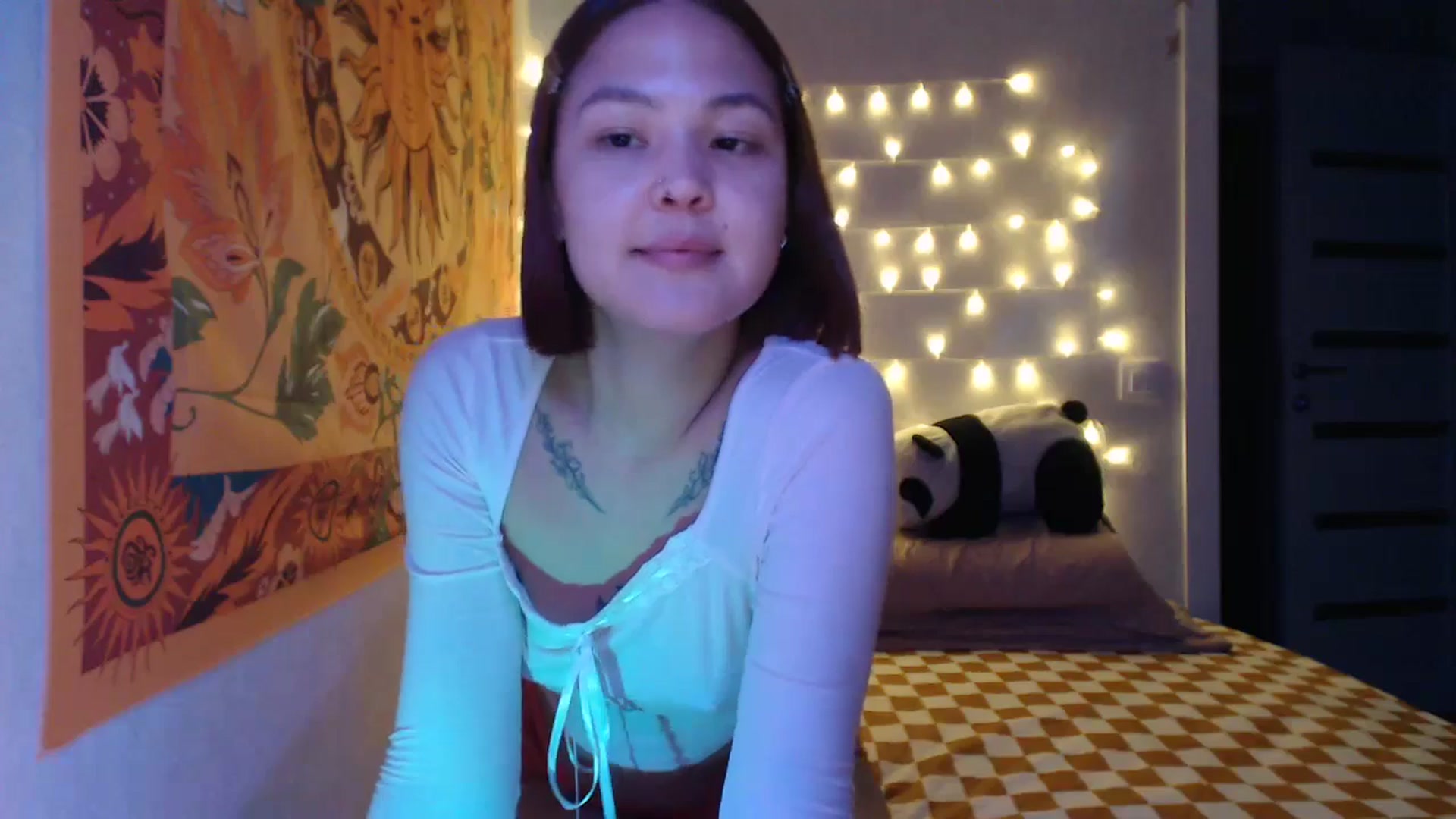 Gallery image thumbnail from Kylie_X's myfreecams stream on, 12/25/2024, 14:29 image 3 of 20