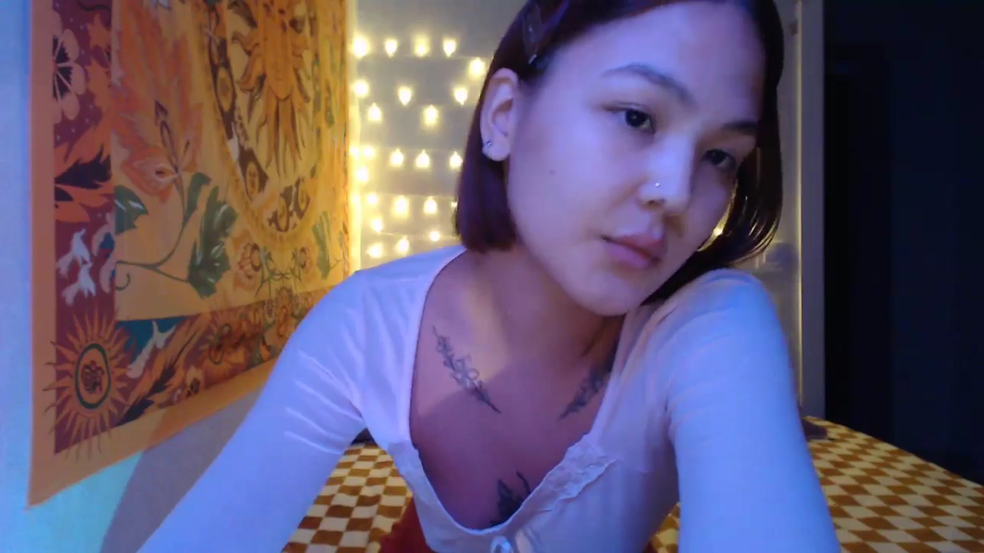 Gallery image thumbnail from Kylie_X's myfreecams stream on, 12/25/2024, 17:00 image 4 of 20