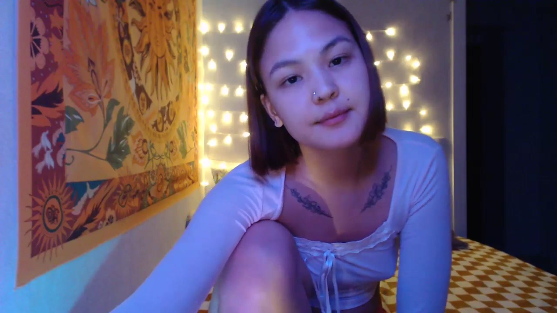 Gallery image thumbnail from Kylie_X's myfreecams stream on, 12/25/2024, 17:00 image 6 of 20