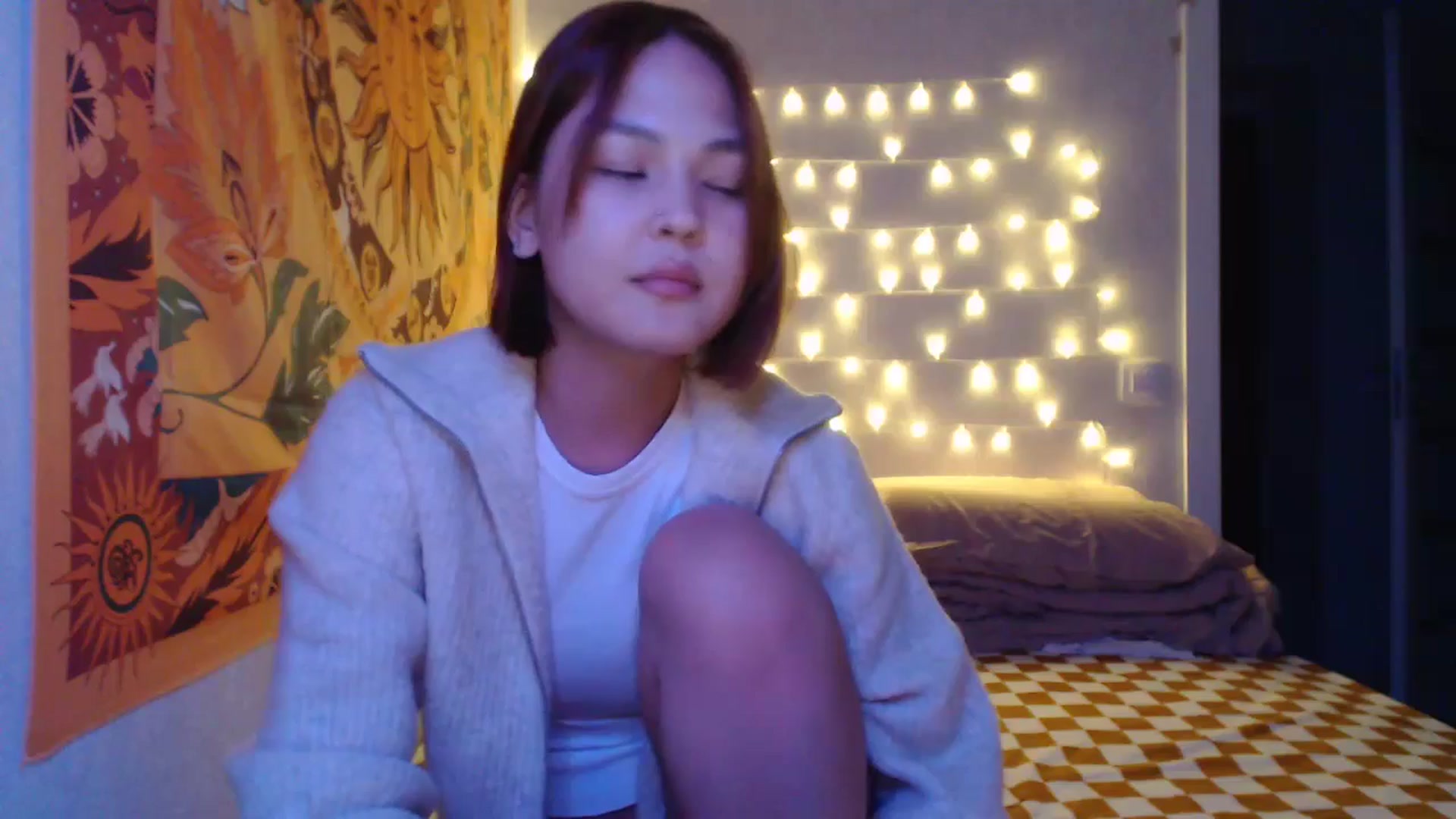 Gallery image thumbnail from Kylie_X's myfreecams stream on, 12/30/2024, 13:49 image 9 of 20
