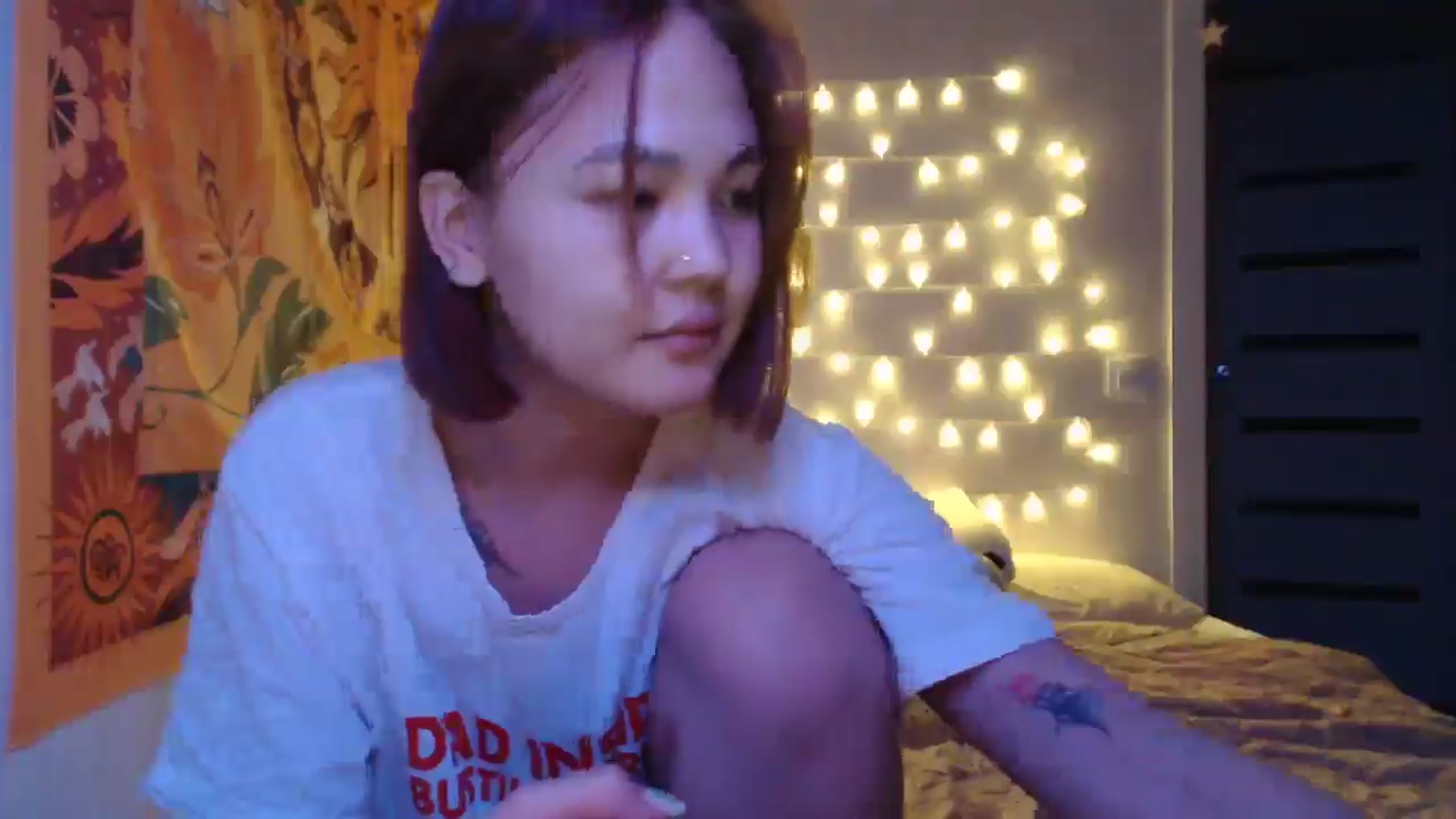 Gallery image thumbnail from Kylie_X's myfreecams stream on, 01/01/2025, 16:16 image 17 of 20