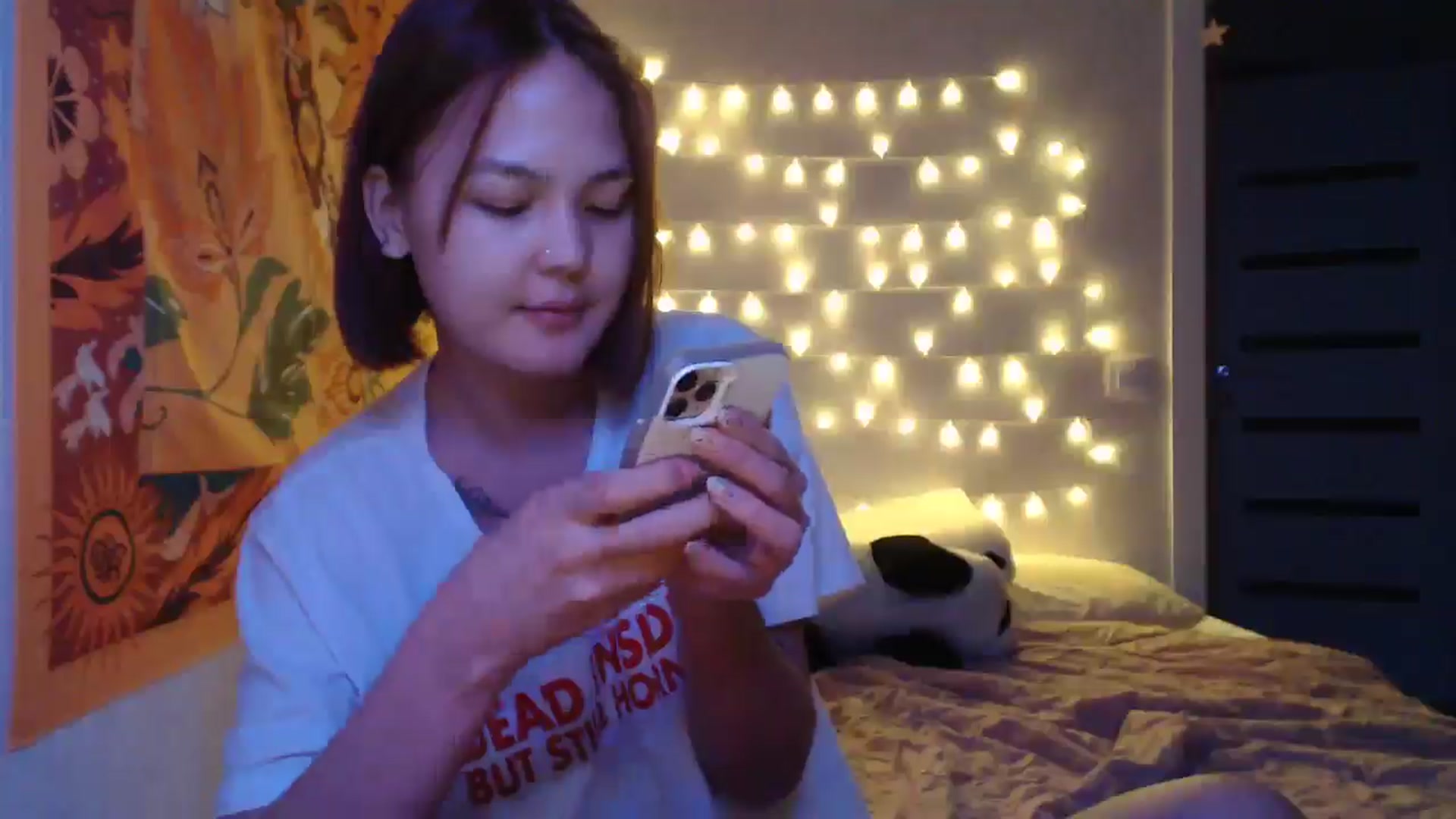 Gallery image thumbnail from Kylie_X's myfreecams stream on, 01/01/2025, 16:16 image 19 of 20