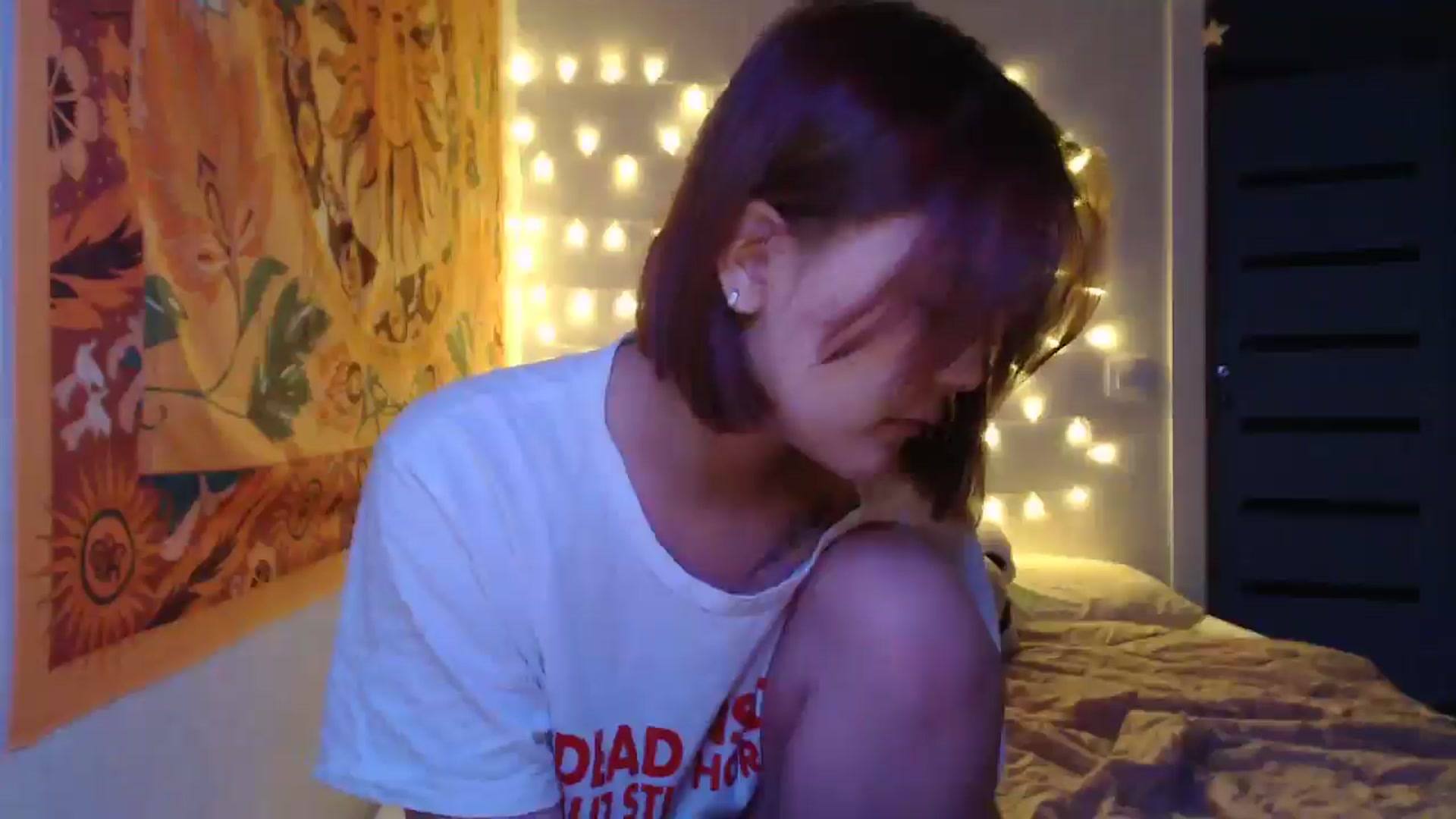Gallery image thumbnail from Kylie_X's myfreecams stream on, 01/01/2025, 16:16 image 11 of 20