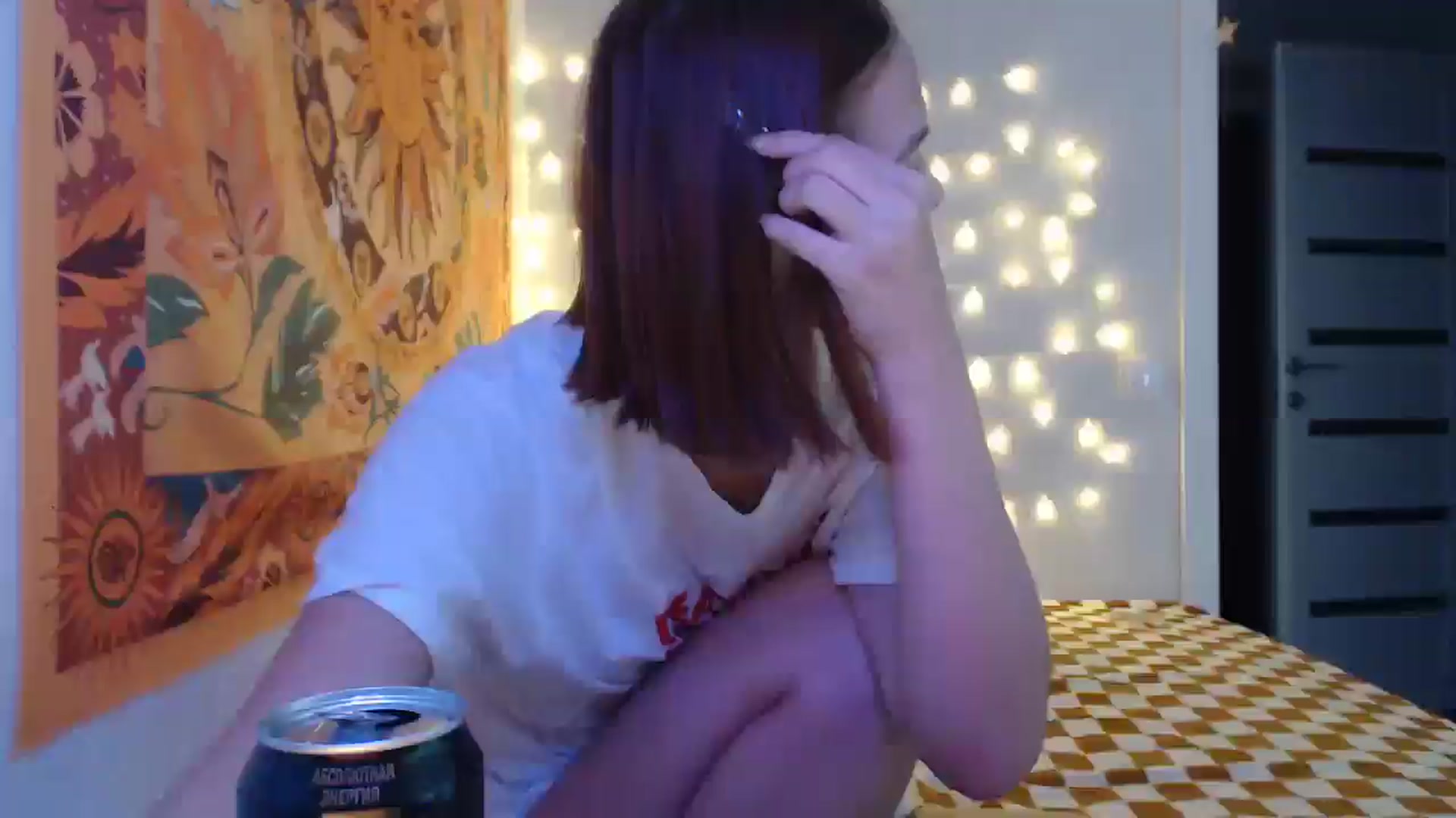 Gallery image thumbnail from Kylie_X's myfreecams stream on, 01/02/2025, 11:37 image 18 of 20