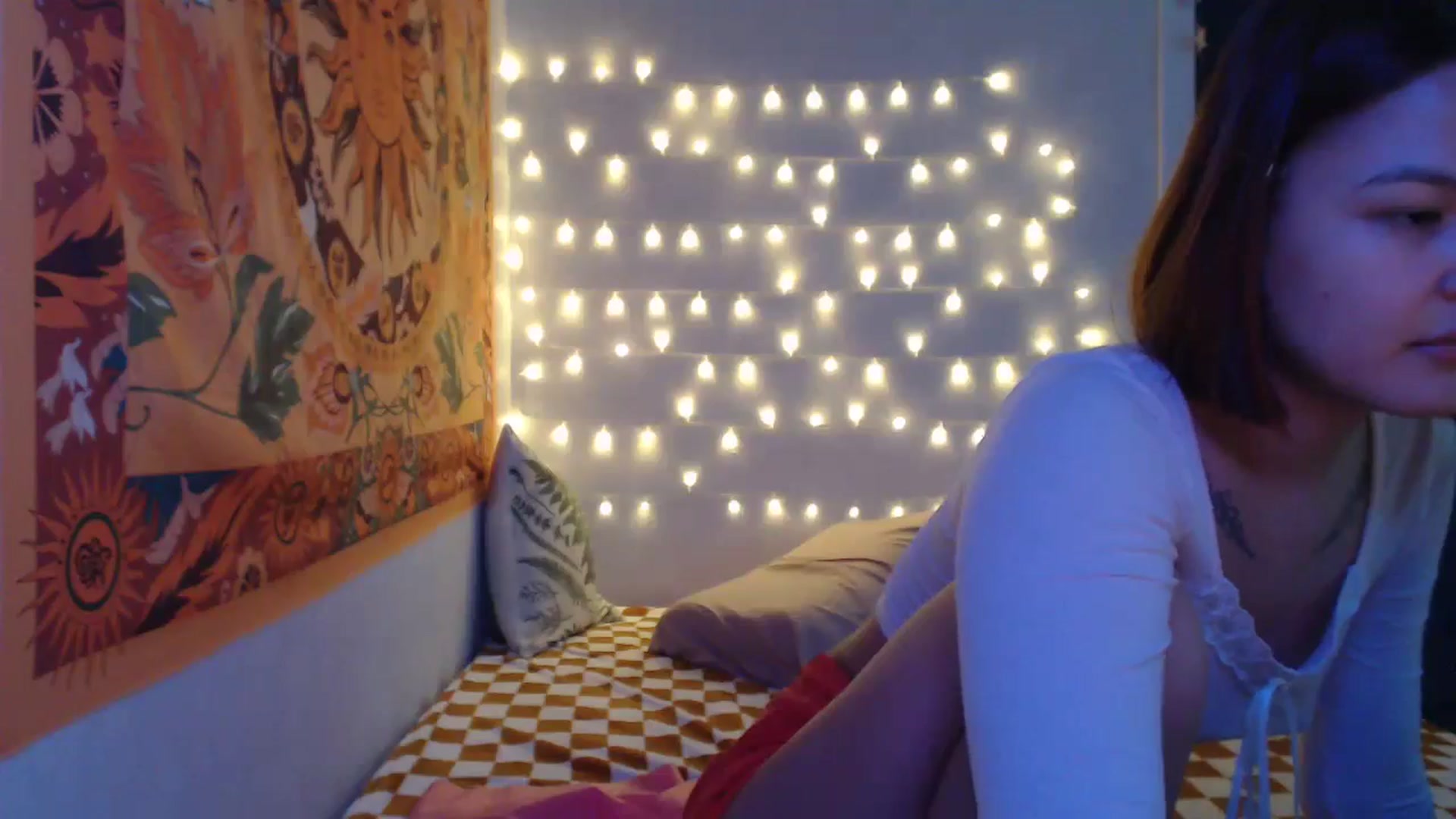 Gallery image thumbnail from Kylie_X's myfreecams stream on, 01/03/2025, 11:25 image 12 of 20
