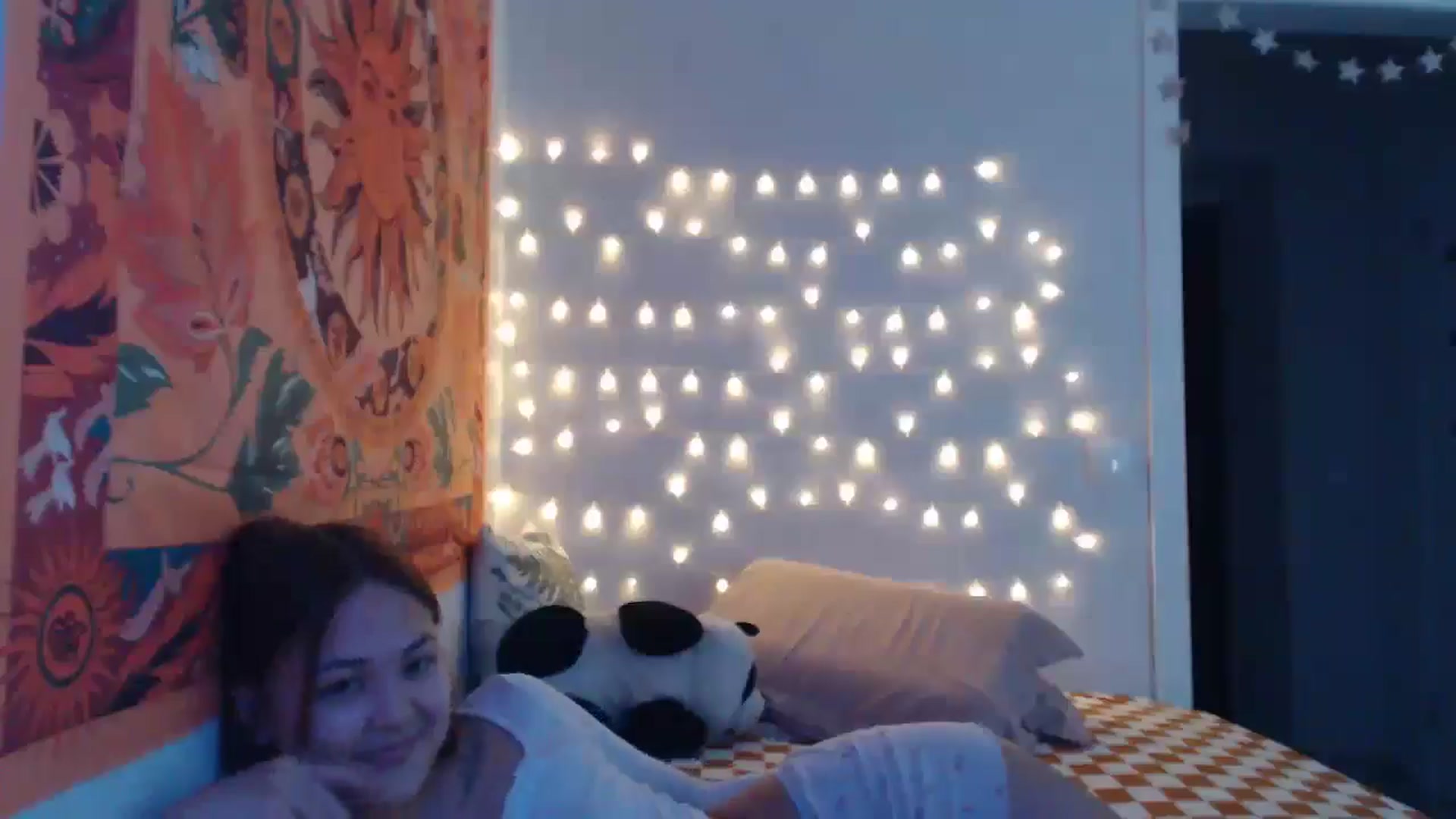 Gallery image thumbnail from Kylie_X's myfreecams stream on, 01/10/2025, 10:41 image 18 of 20