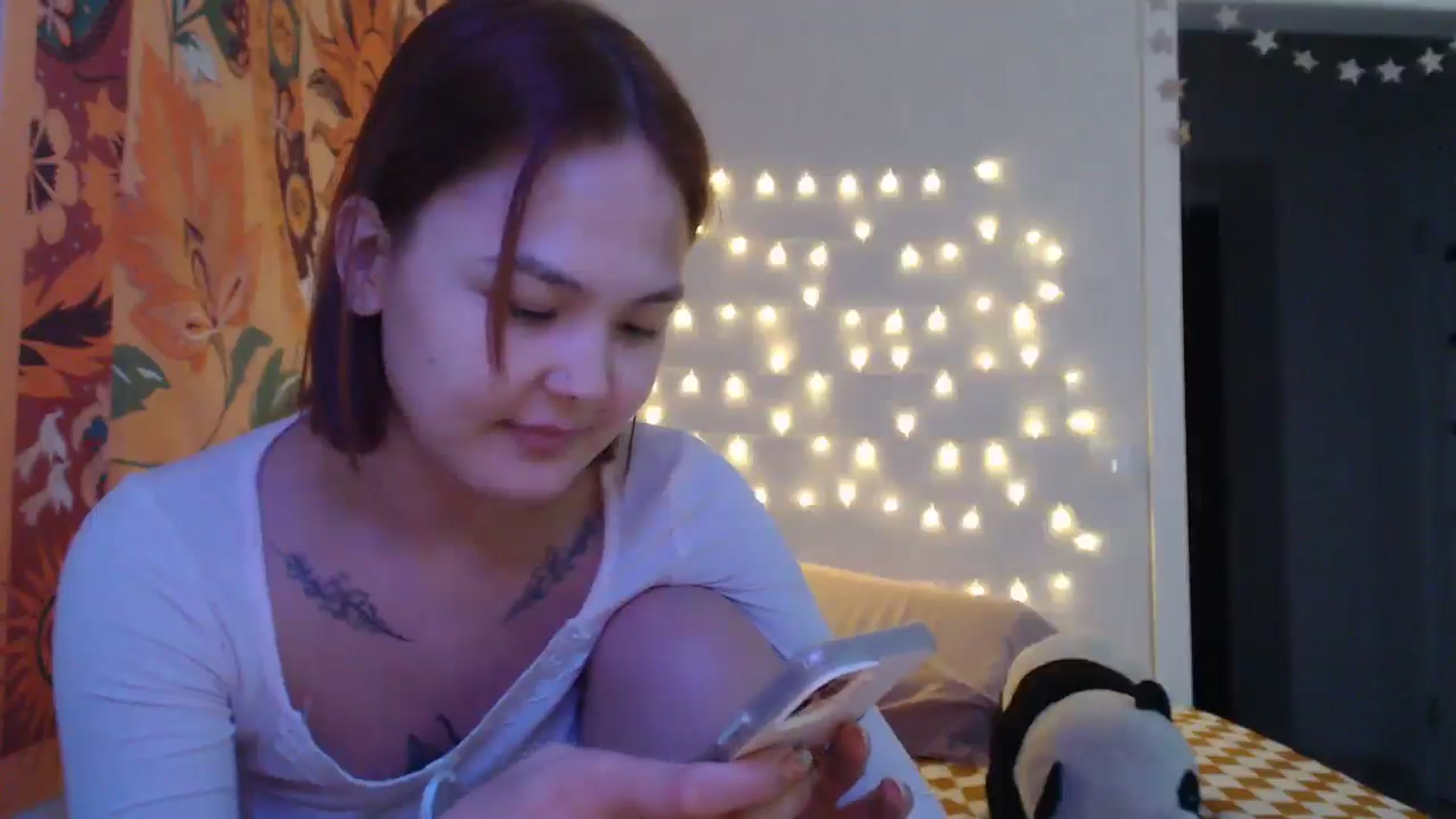 Gallery image thumbnail from Kylie_X's myfreecams stream on, 01/10/2025, 11:23 image 2 of 20