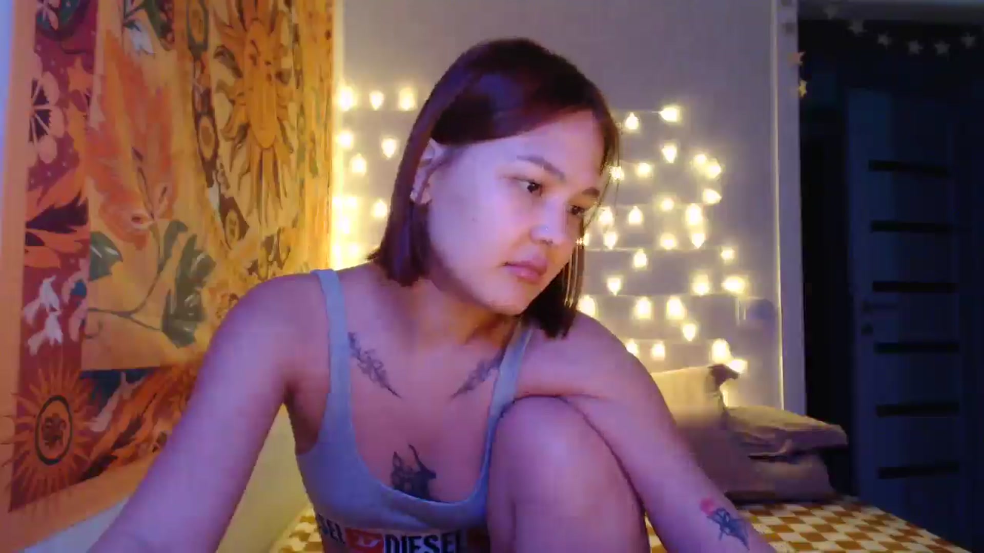 Gallery image thumbnail from Kylie_X's myfreecams stream on, 01/12/2025, 11:11 image 11 of 20
