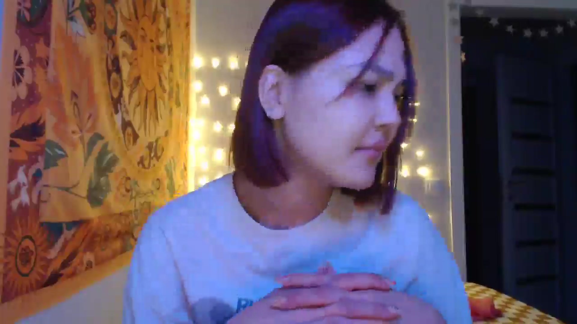 Gallery image thumbnail from Kylie_X's myfreecams stream on, 01/13/2025, 12:48 image 17 of 20