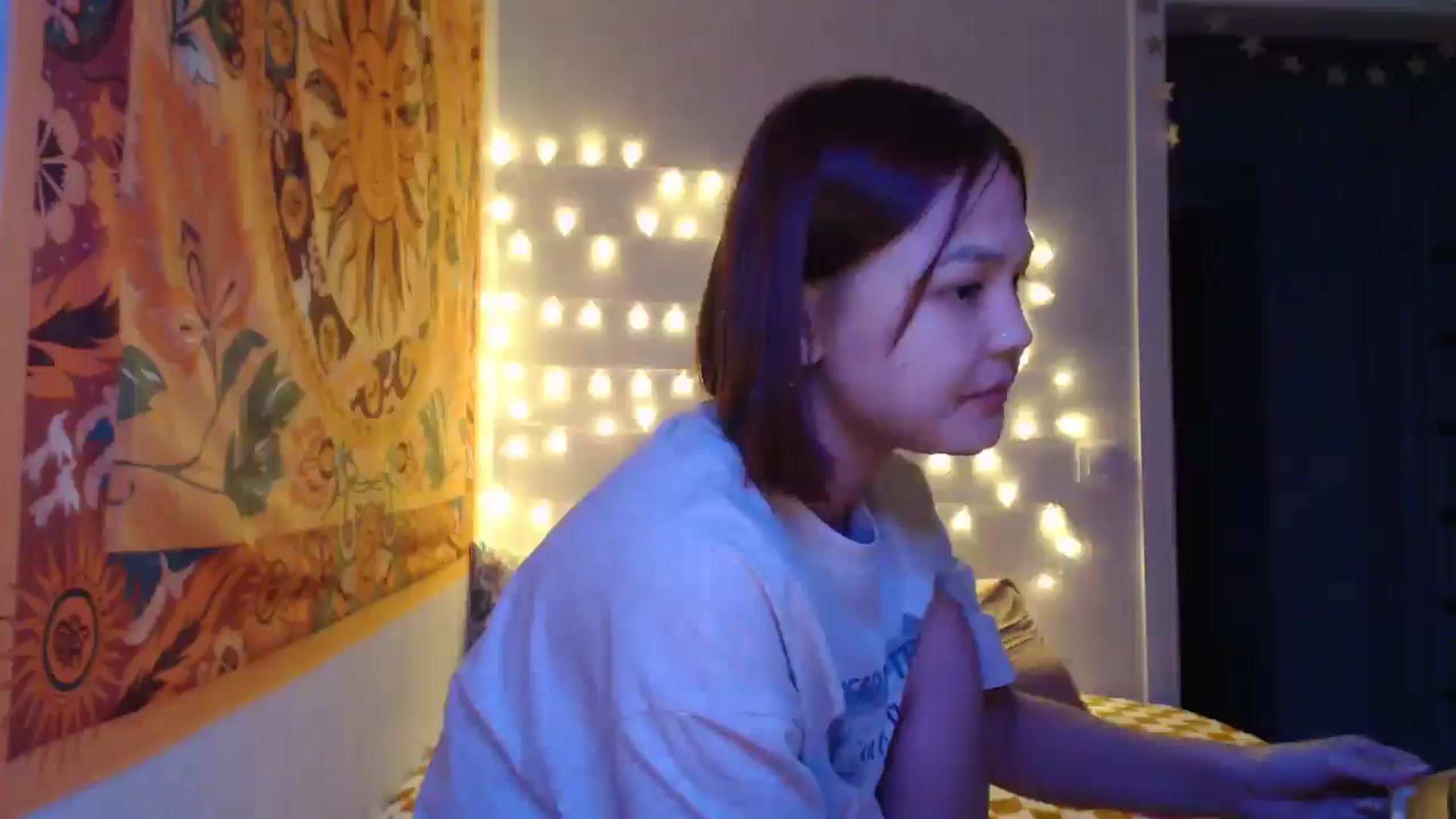 Gallery image thumbnail from Kylie_X's myfreecams stream on, 01/13/2025, 15:10 image 20 of 20