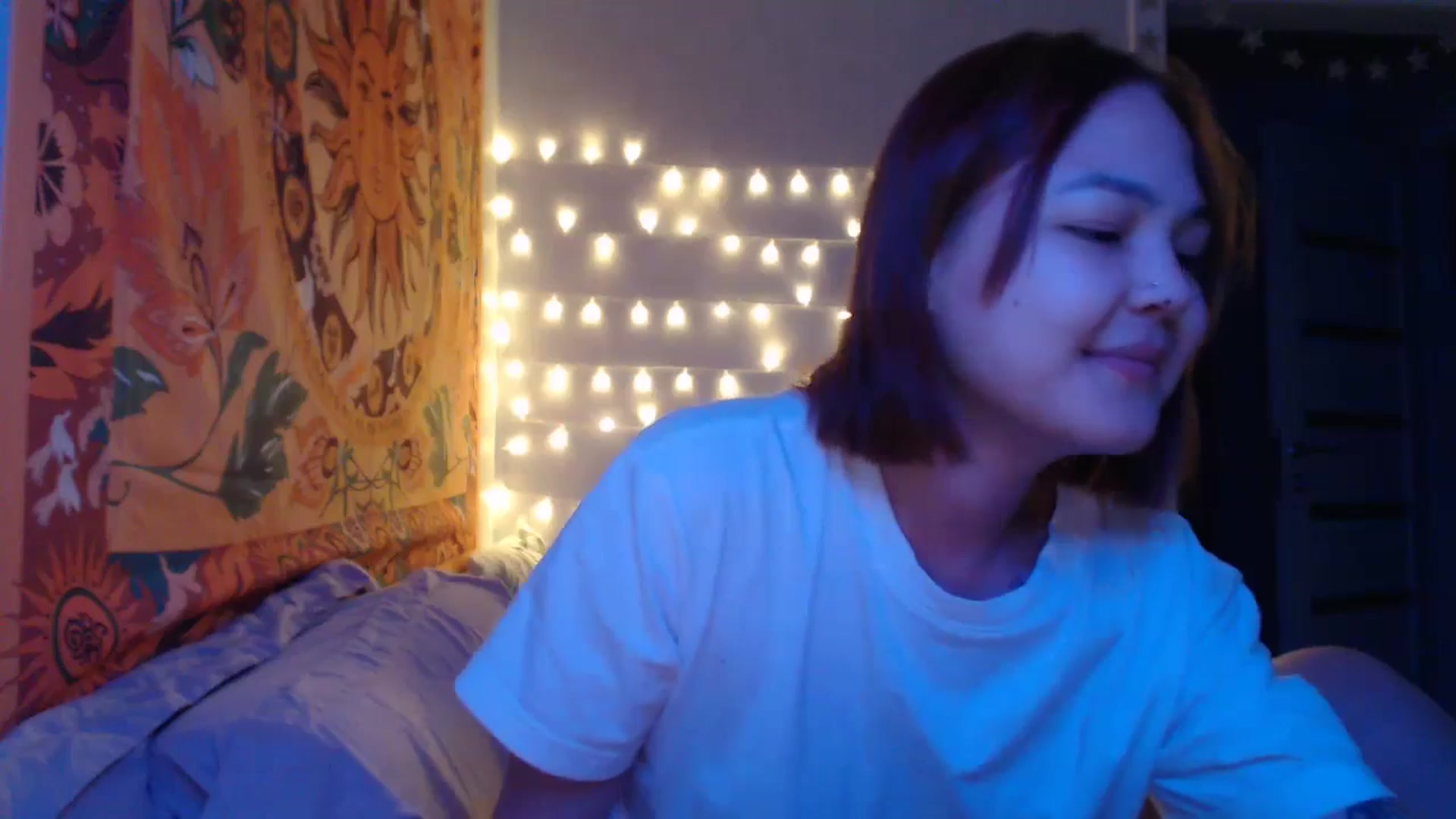 Gallery image thumbnail from Kylie_X's myfreecams stream on, 01/15/2025, 19:32 image 18 of 20