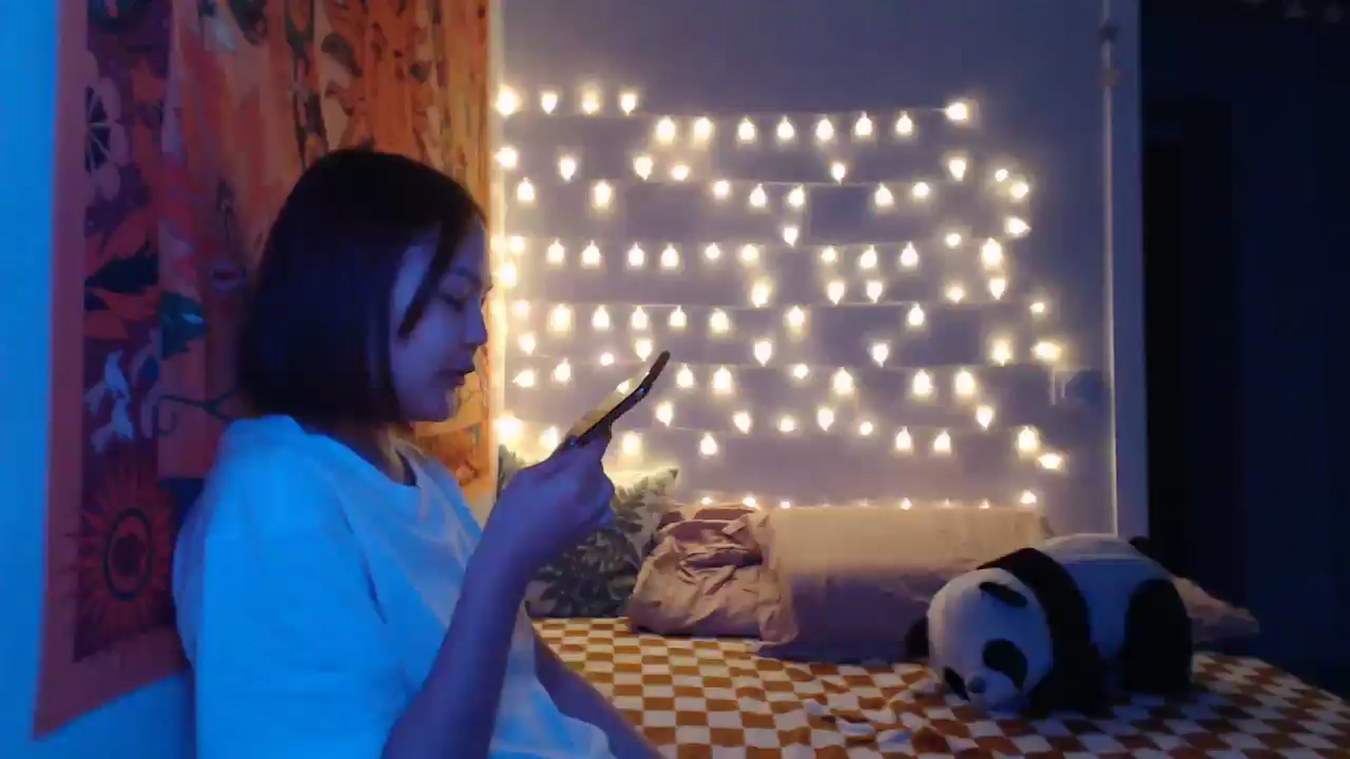 Gallery image thumbnail from Kylie_X's myfreecams stream on, 01/16/2025, 15:08 image 17 of 20