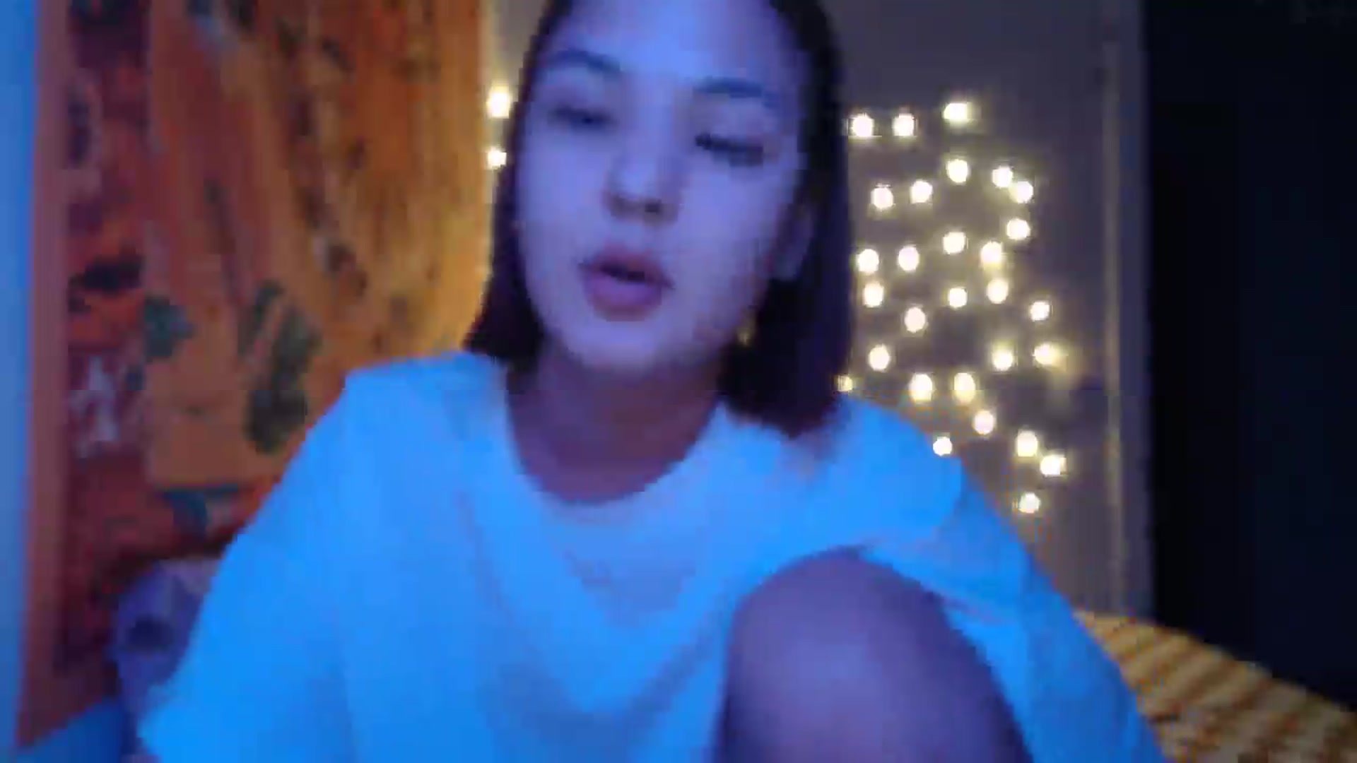 Gallery image thumbnail from Kylie_X's myfreecams stream on, 01/20/2025, 16:42 image 4 of 20