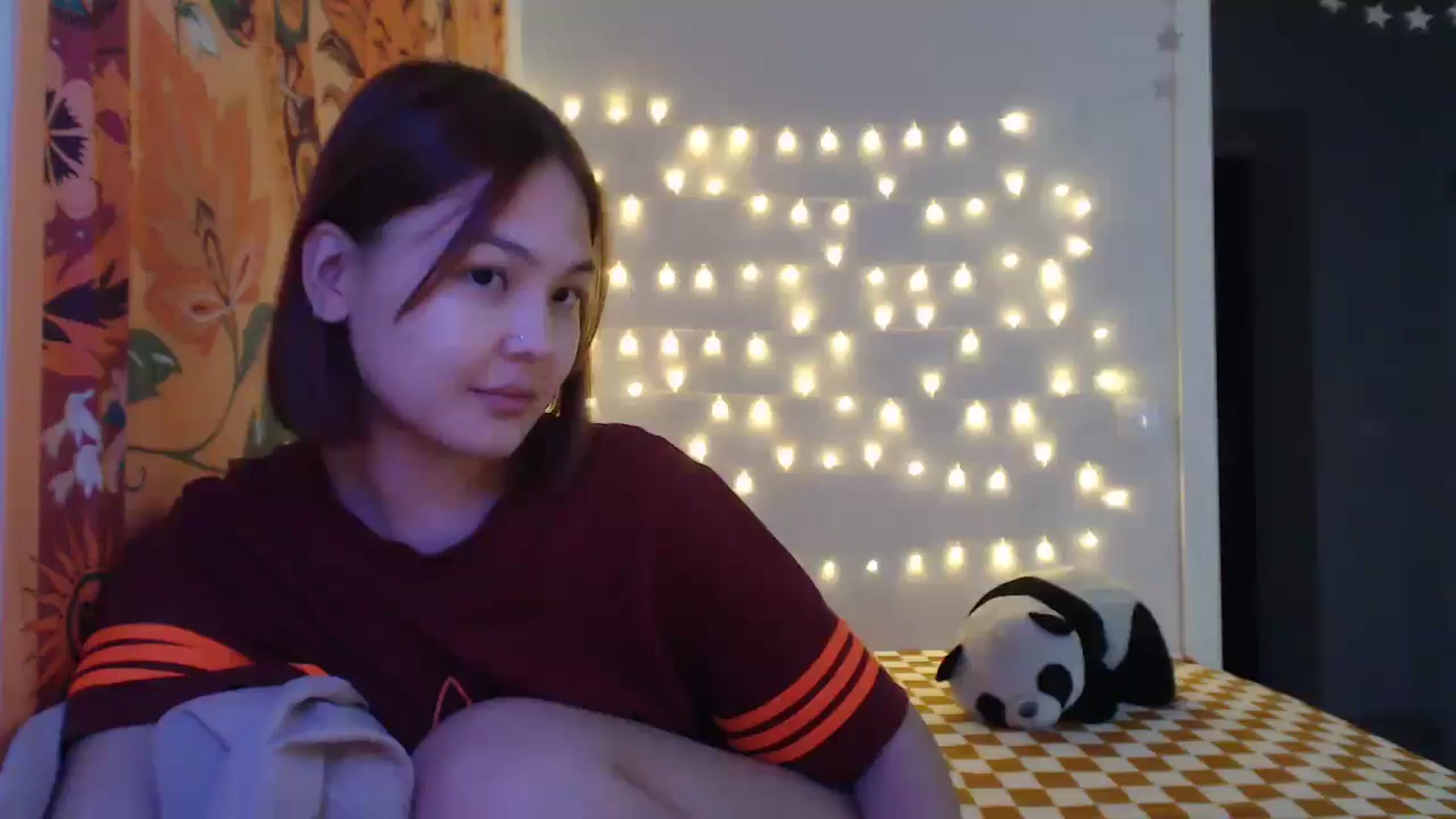 Gallery image thumbnail from Kylie_X's myfreecams stream on, 01/21/2025, 12:28 image 4 of 20