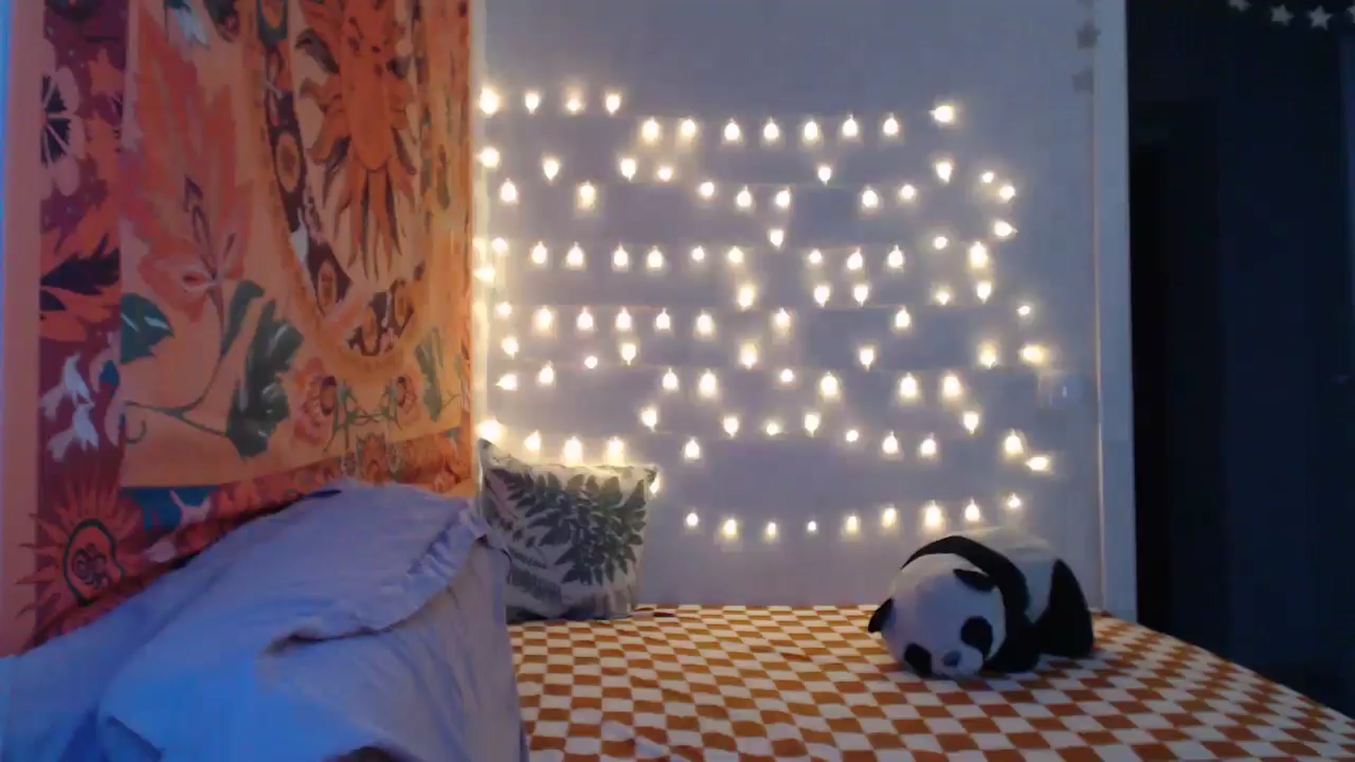 Gallery image thumbnail from Kylie_X's myfreecams stream on, 01/21/2025, 12:50 image 4 of 20