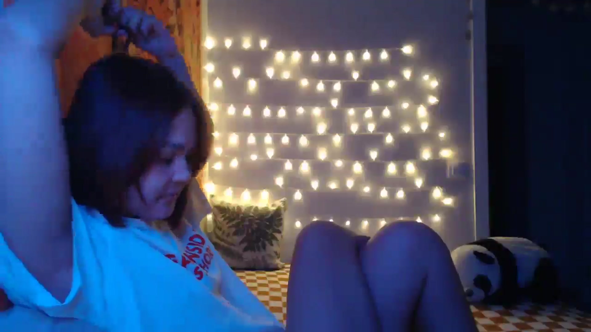 Gallery image thumbnail from Kylie_X's myfreecams stream on, 01/22/2025, 15:56 image 3 of 20