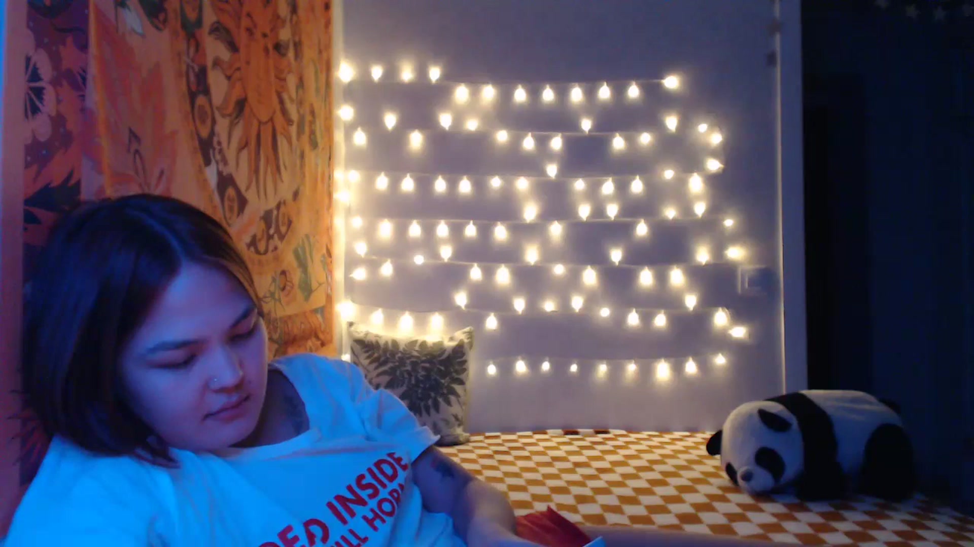 Gallery image thumbnail from Kylie_X's myfreecams stream on, 01/22/2025, 16:57 image 18 of 20