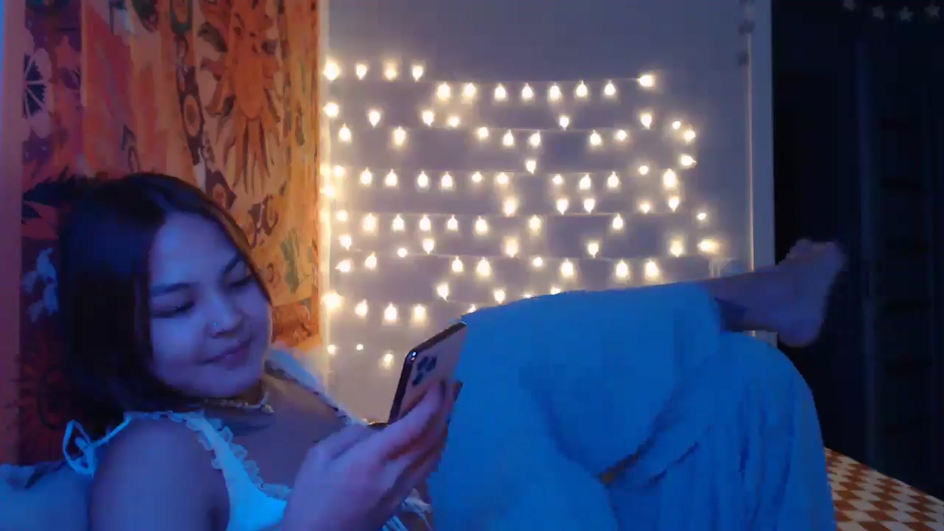 Gallery image thumbnail from Kylie_X's myfreecams stream on, 01/24/2025, 14:03 image 7 of 20