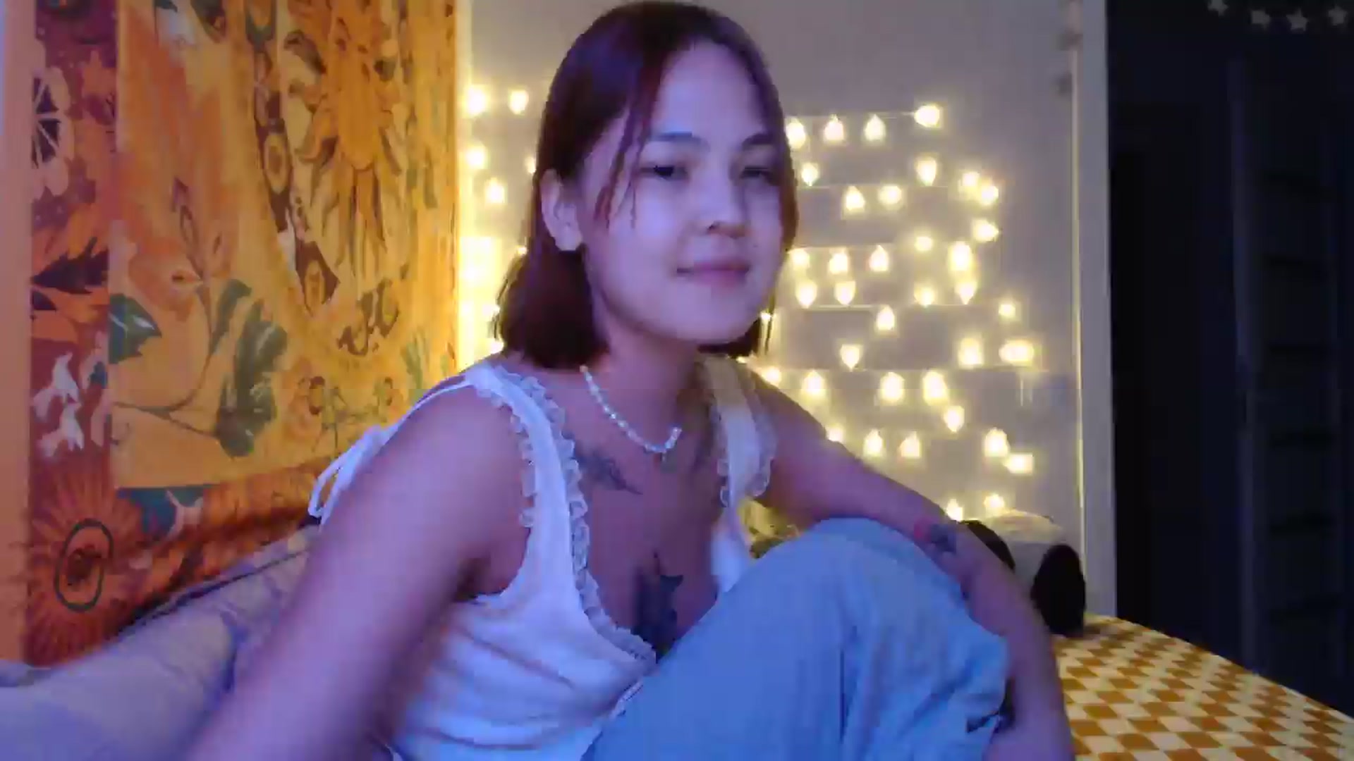 Gallery image thumbnail from Kylie_X's myfreecams stream on, 01/24/2025, 14:03 image 9 of 20