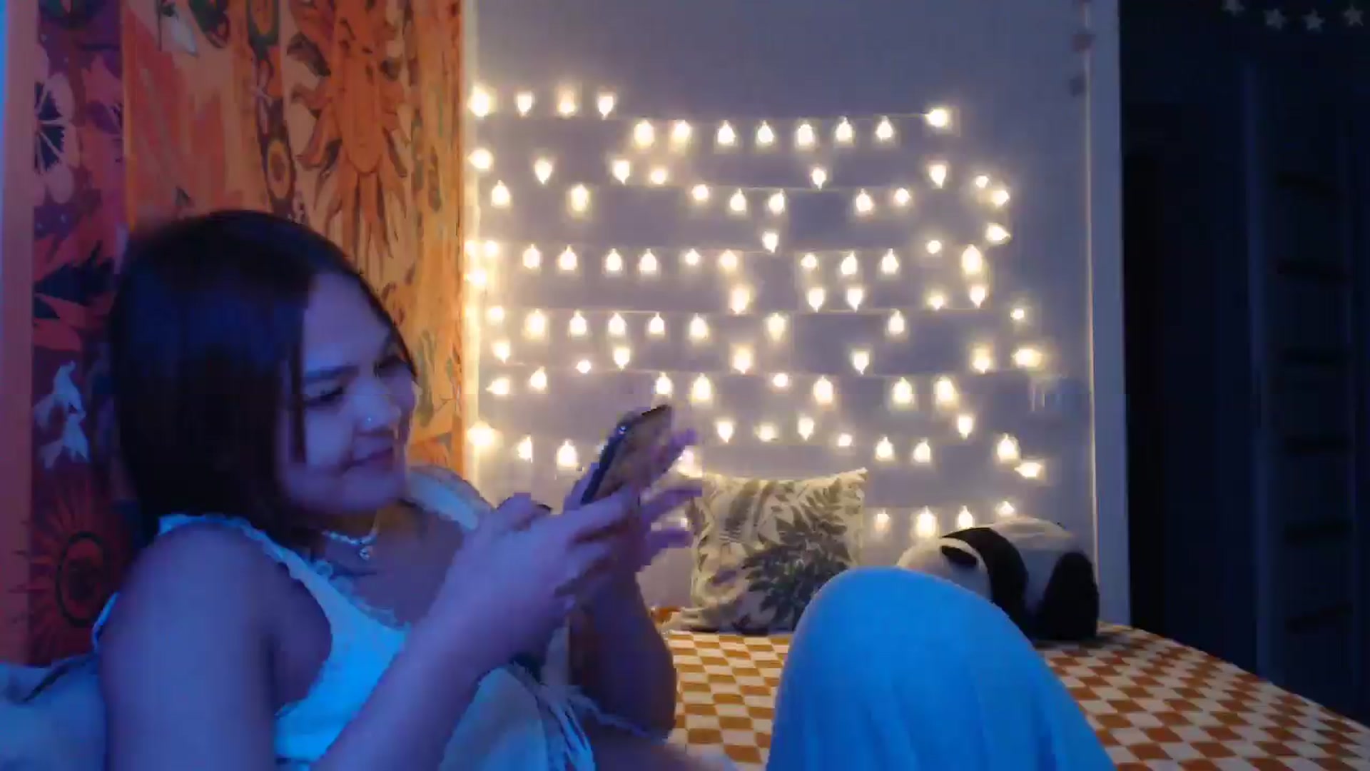 Gallery image thumbnail from Kylie_X's myfreecams stream on, 01/24/2025, 14:03 image 5 of 20